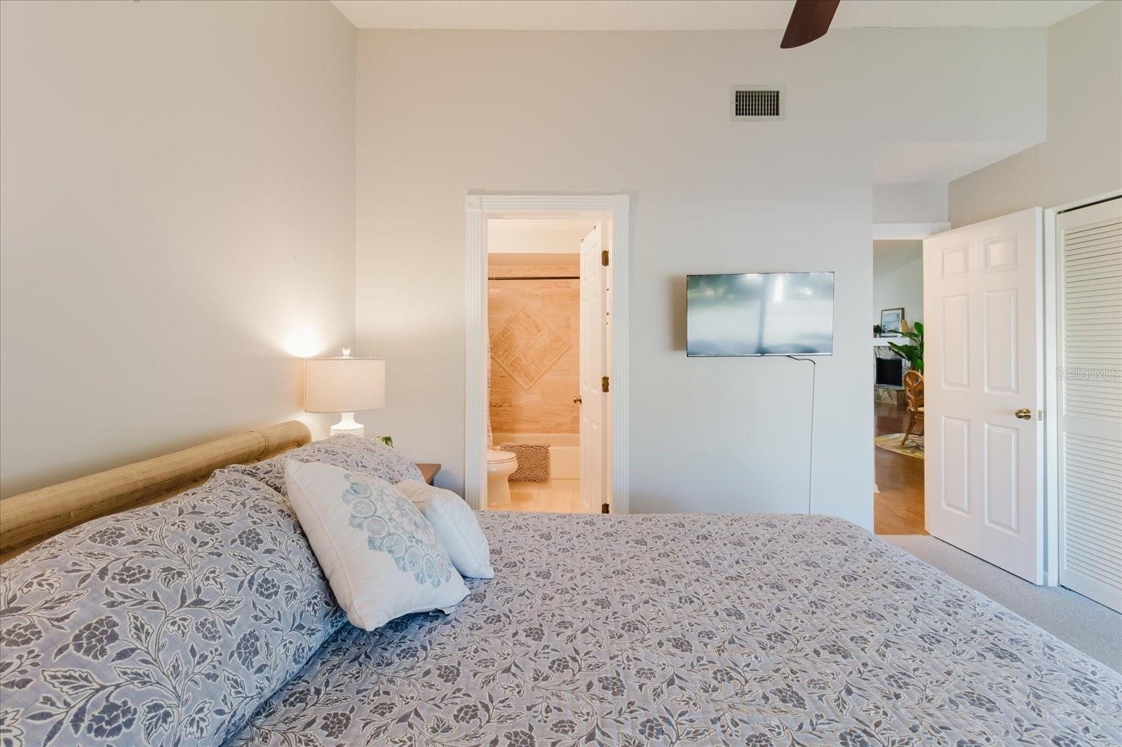 Image 45 of 65 For 1852 Lake Cypress Drive 1852