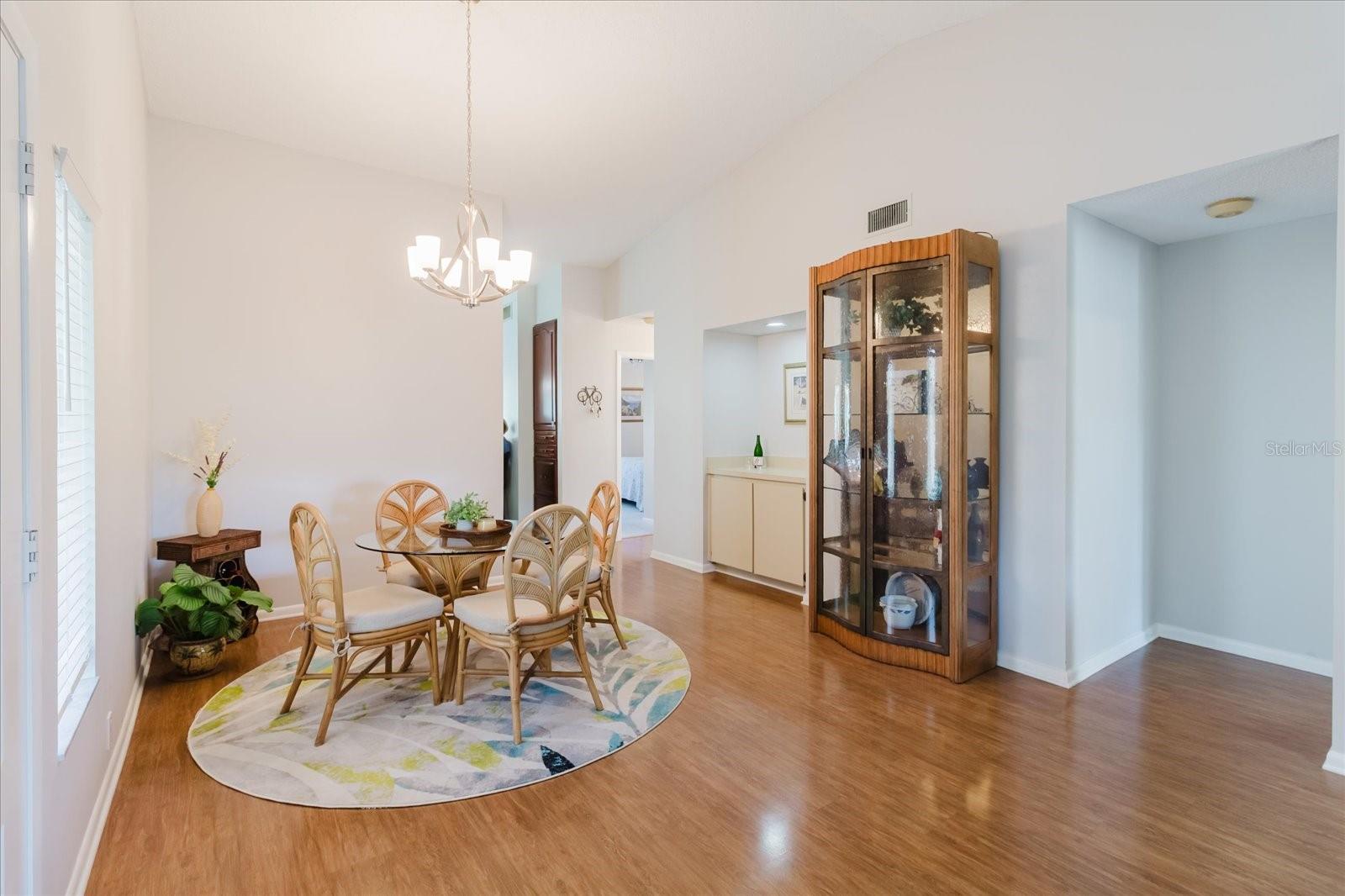 Image 8 of 65 For 1852 Lake Cypress Drive 1852