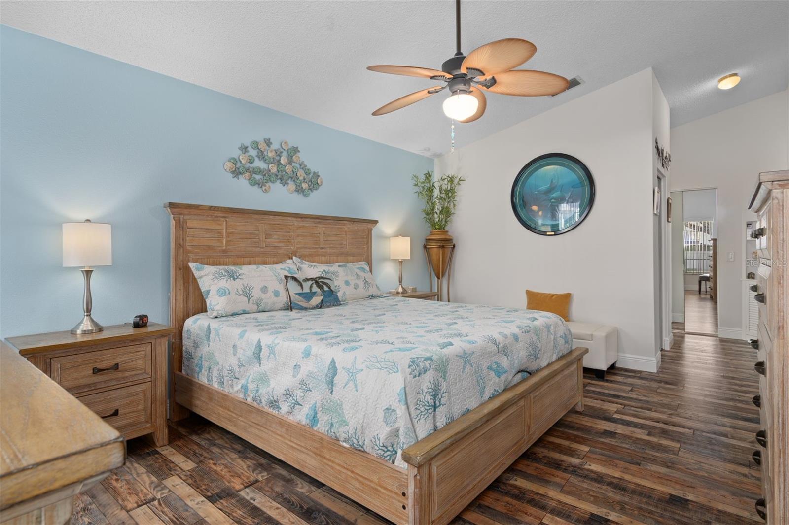 Image 25 of 46 For 4749 Westbury Court 4749