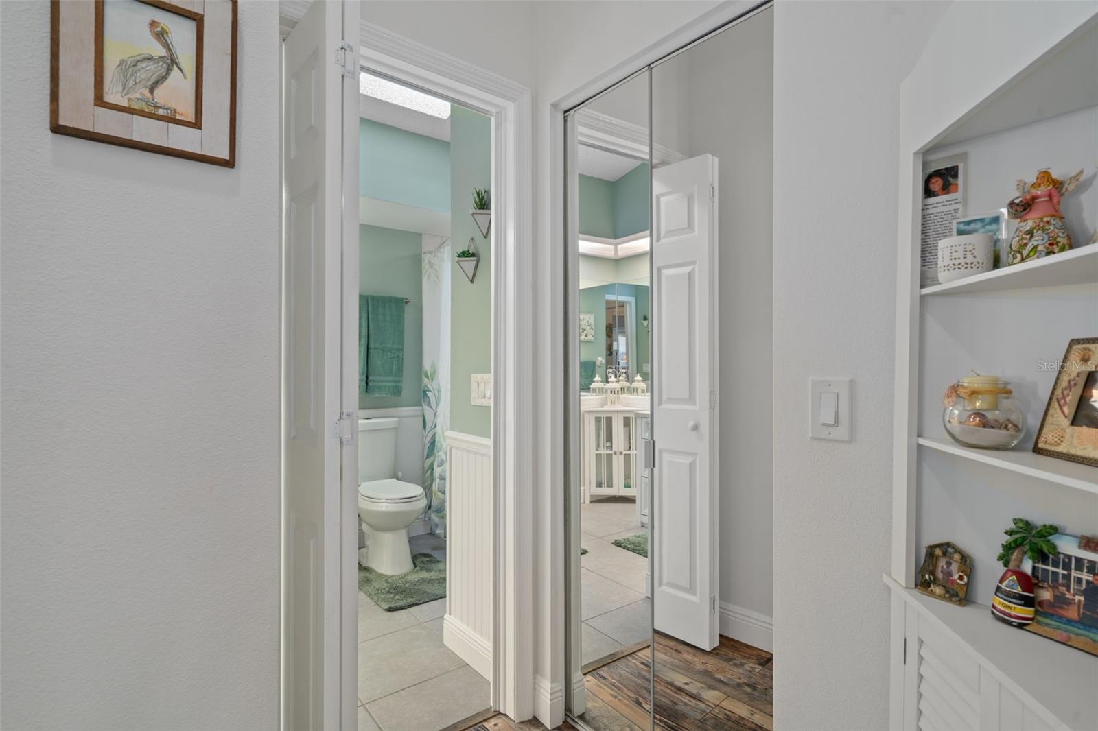 Image 27 of 46 For 4749 Westbury Court 4749