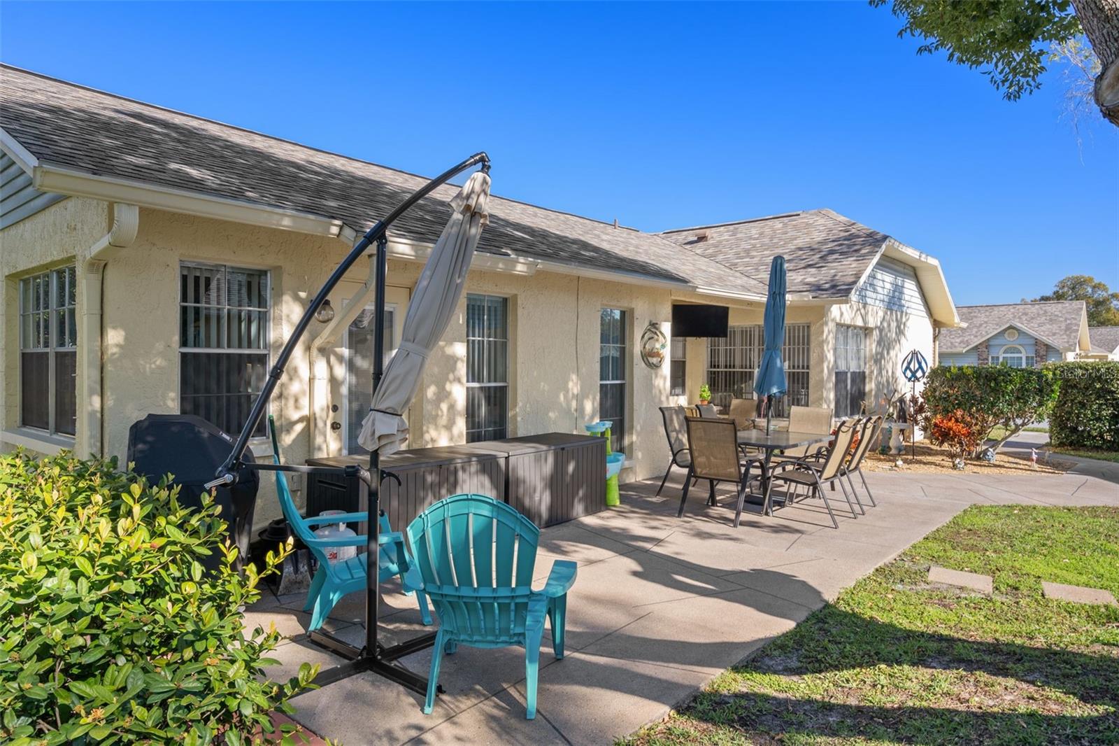 Image 8 of 46 For 4749 Westbury Court 4749