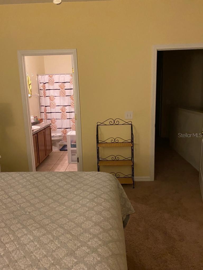 Image 11 of 16 For 12383 Foxmoor Peak Drive