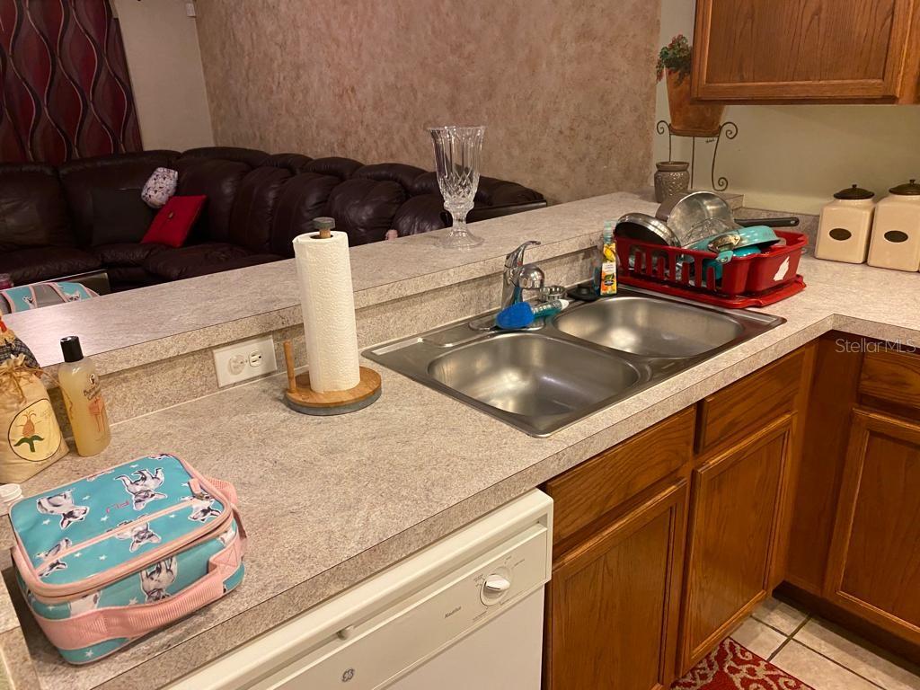 Image 6 of 16 For 12383 Foxmoor Peak Drive