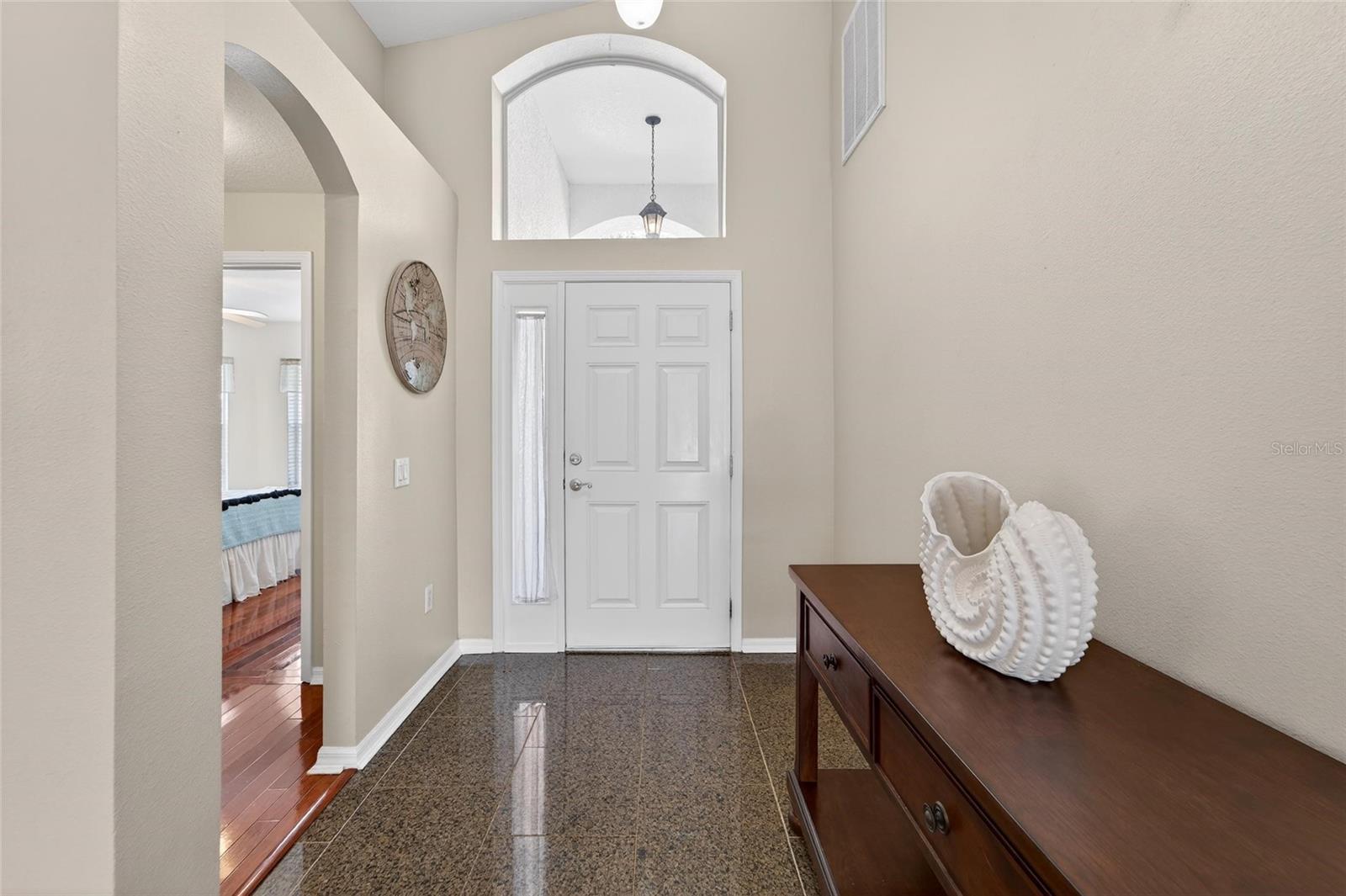 Image 19 of 74 For 25508 Bruford Boulevard