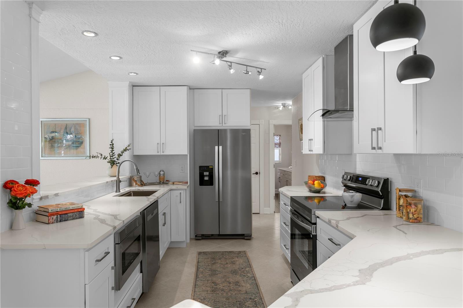 Image 11 of 46 For 6604 Blue Heron Drive S