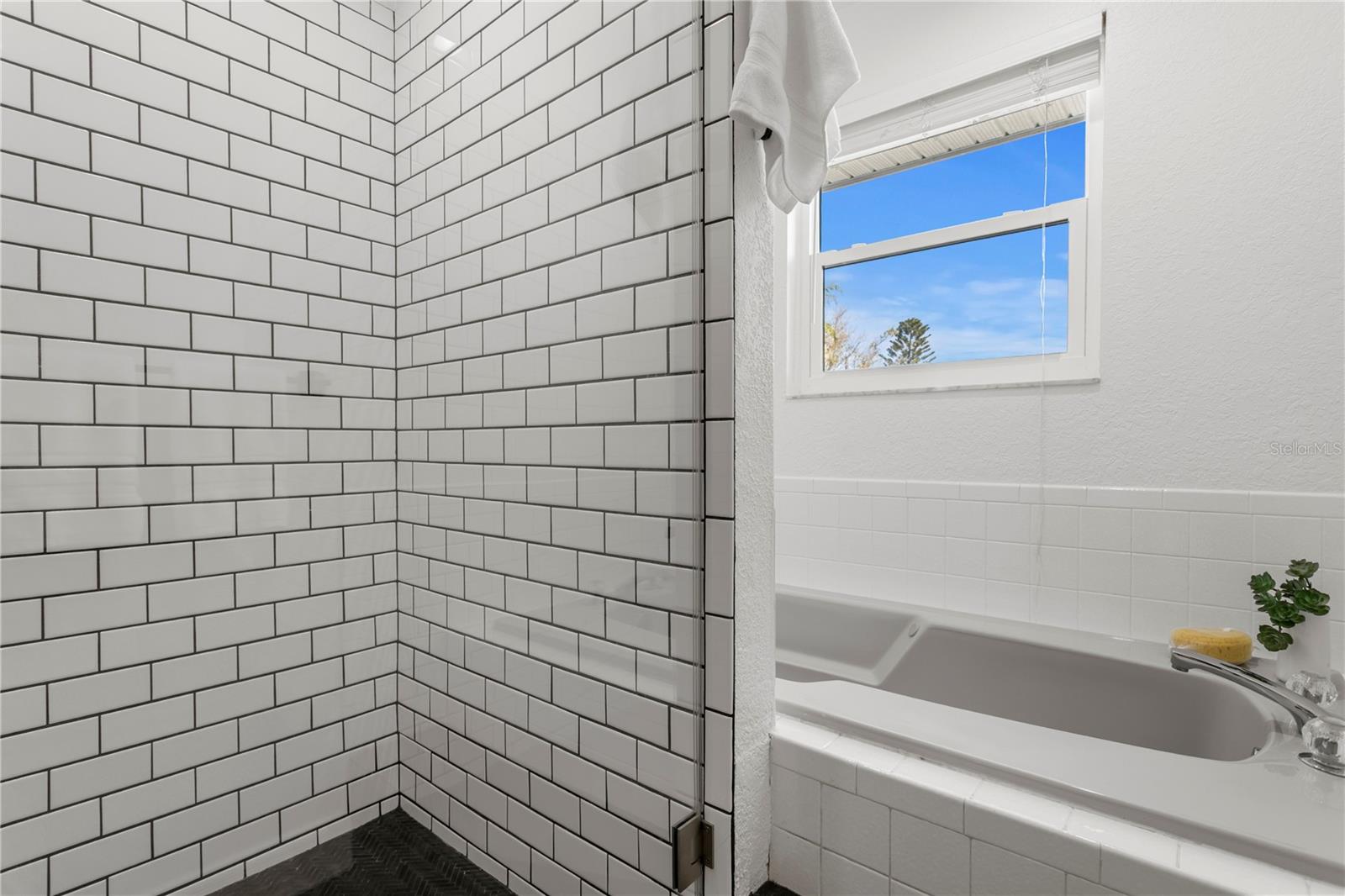 Image 34 of 46 For 6604 Blue Heron Drive S