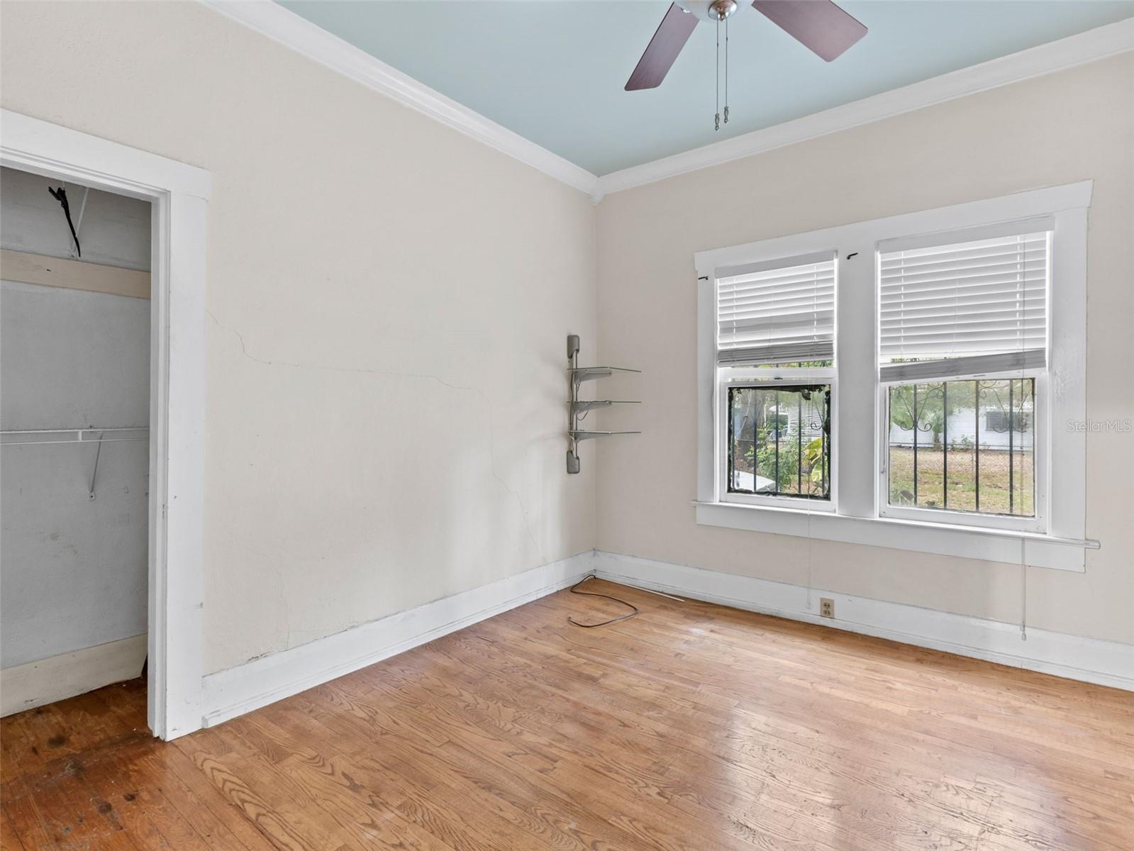 Listing photo id 18 for 702 Virginia Avenue