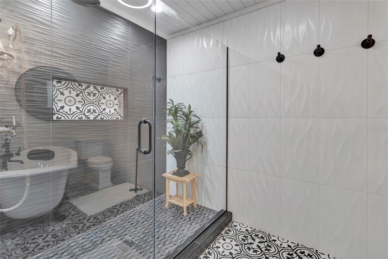 Image 39 of 79 For 14951 Thoroughbred Lane