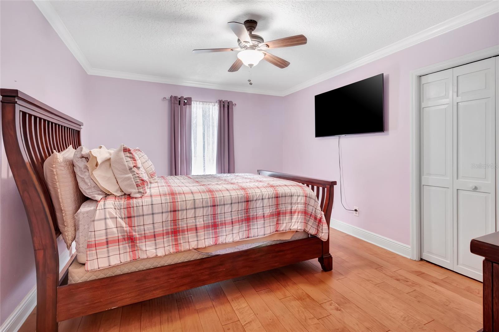 Image 45 of 79 For 14951 Thoroughbred Lane