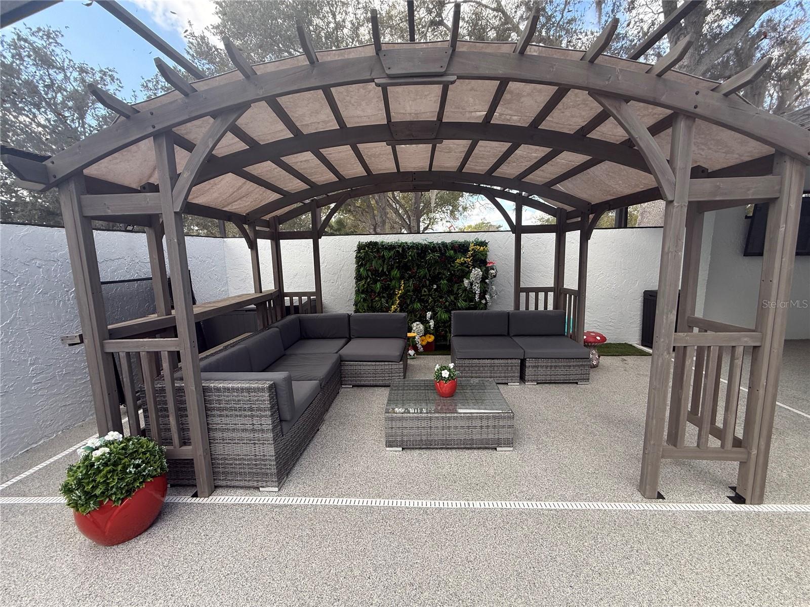 Image 16 of 61 For 6728 Islander Lane