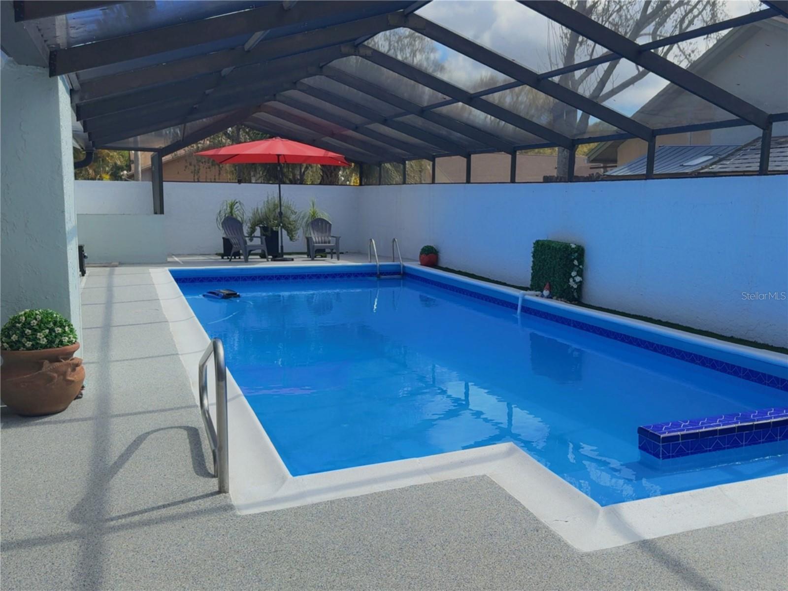 Image 20 of 61 For 6728 Islander Lane