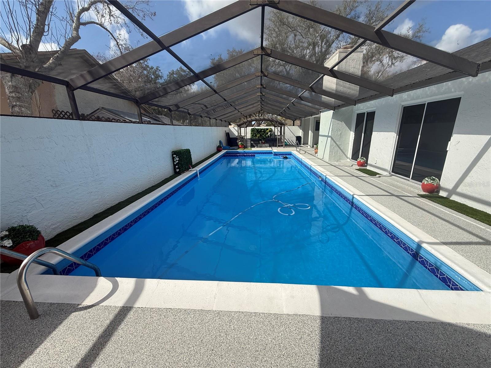 Image 22 of 61 For 6728 Islander Lane