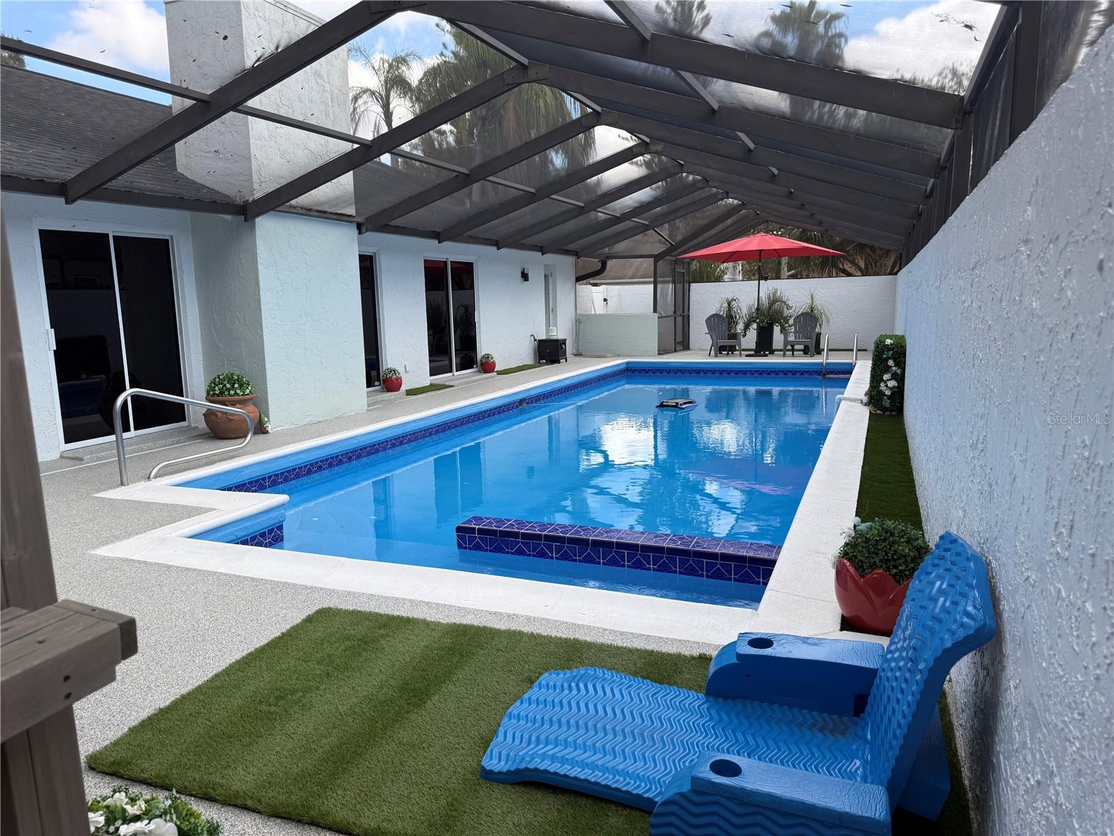 Image 25 of 61 For 6728 Islander Lane