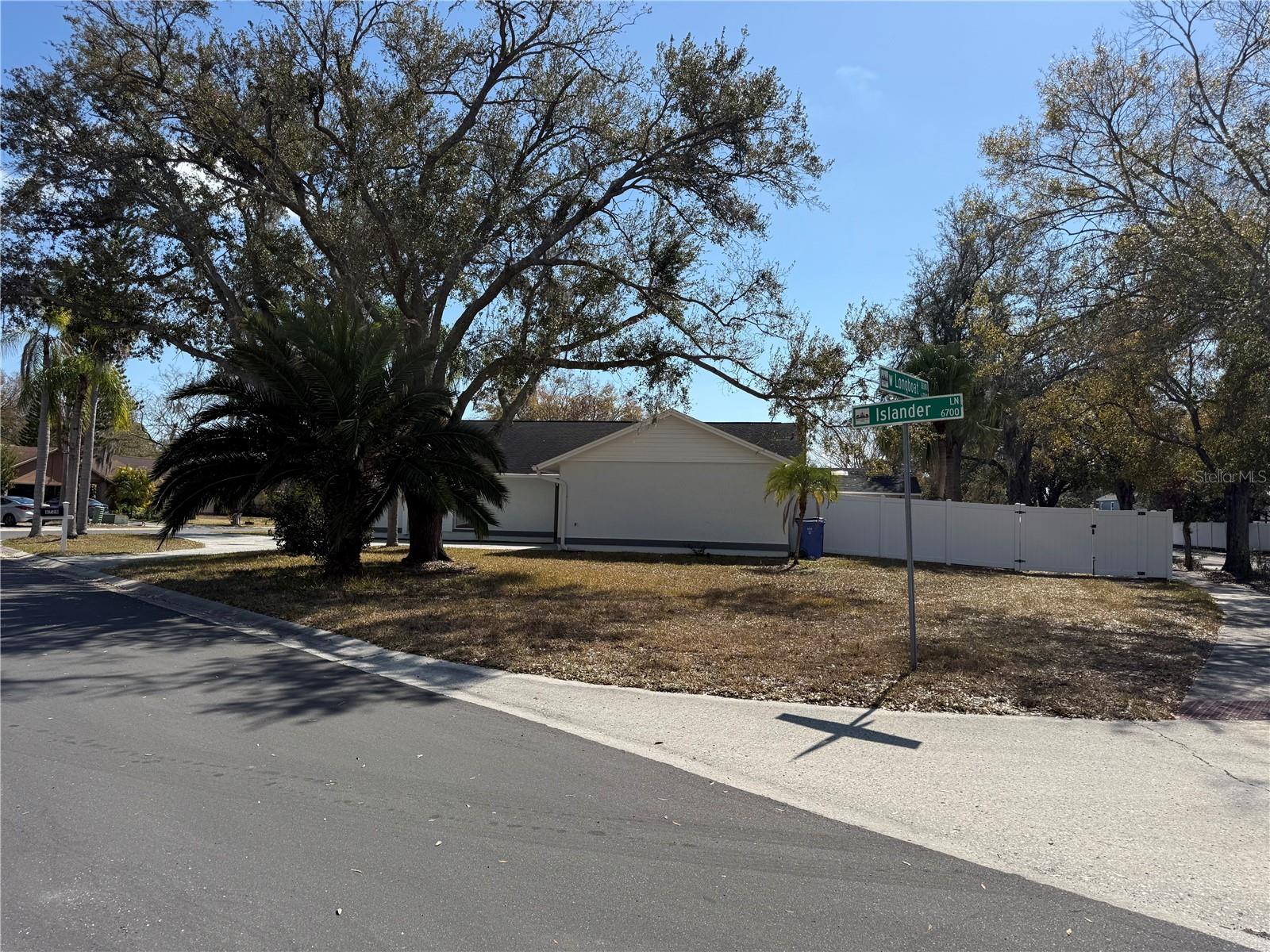 Image 3 of 61 For 6728 Islander Lane