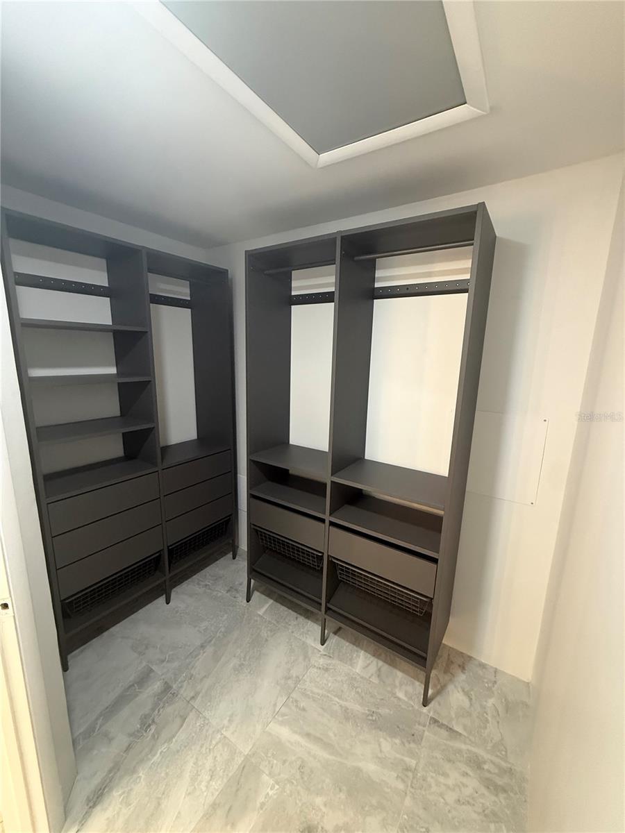 Image 42 of 61 For 6728 Islander Lane