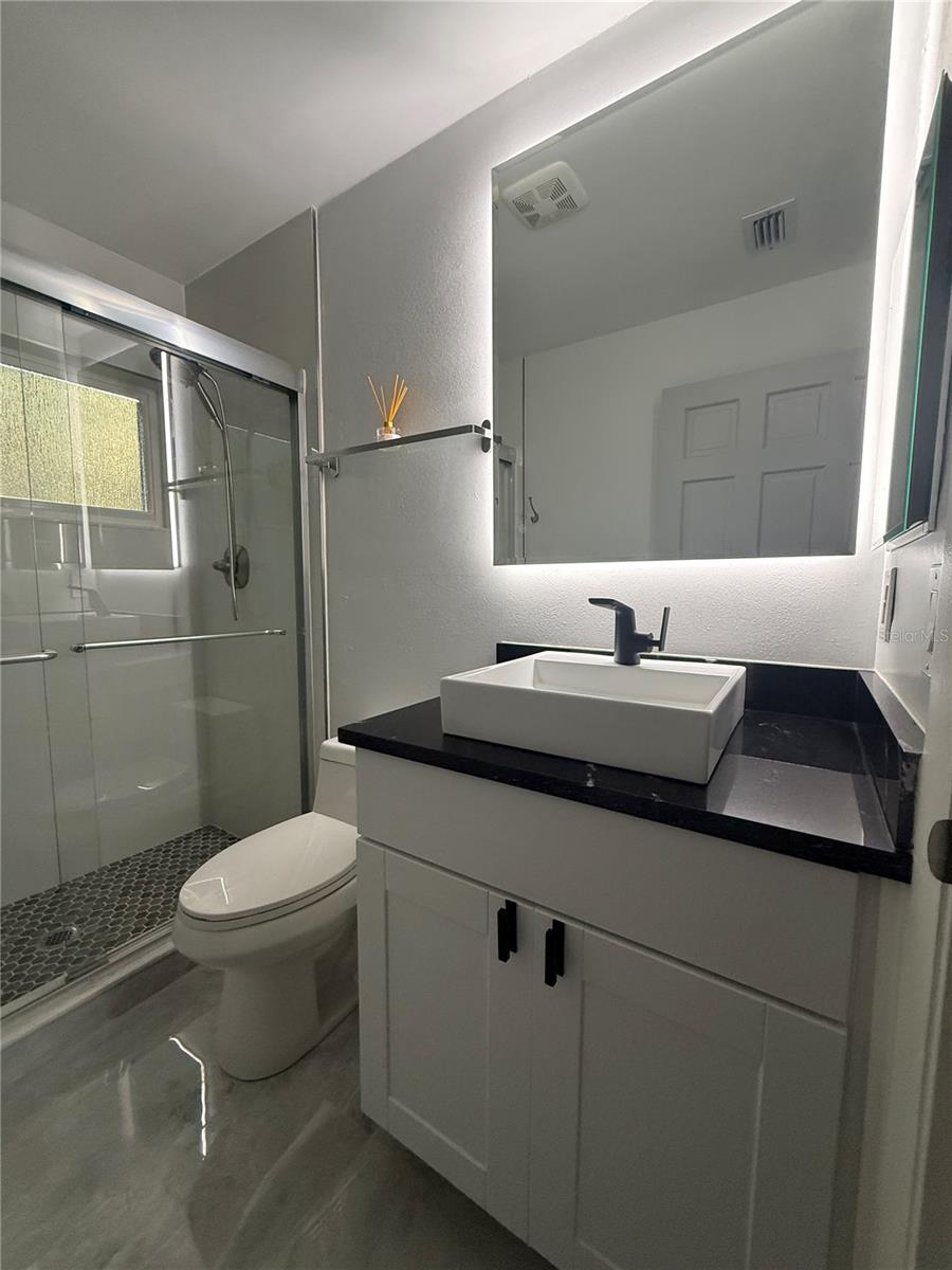 Image 45 of 61 For 6728 Islander Lane