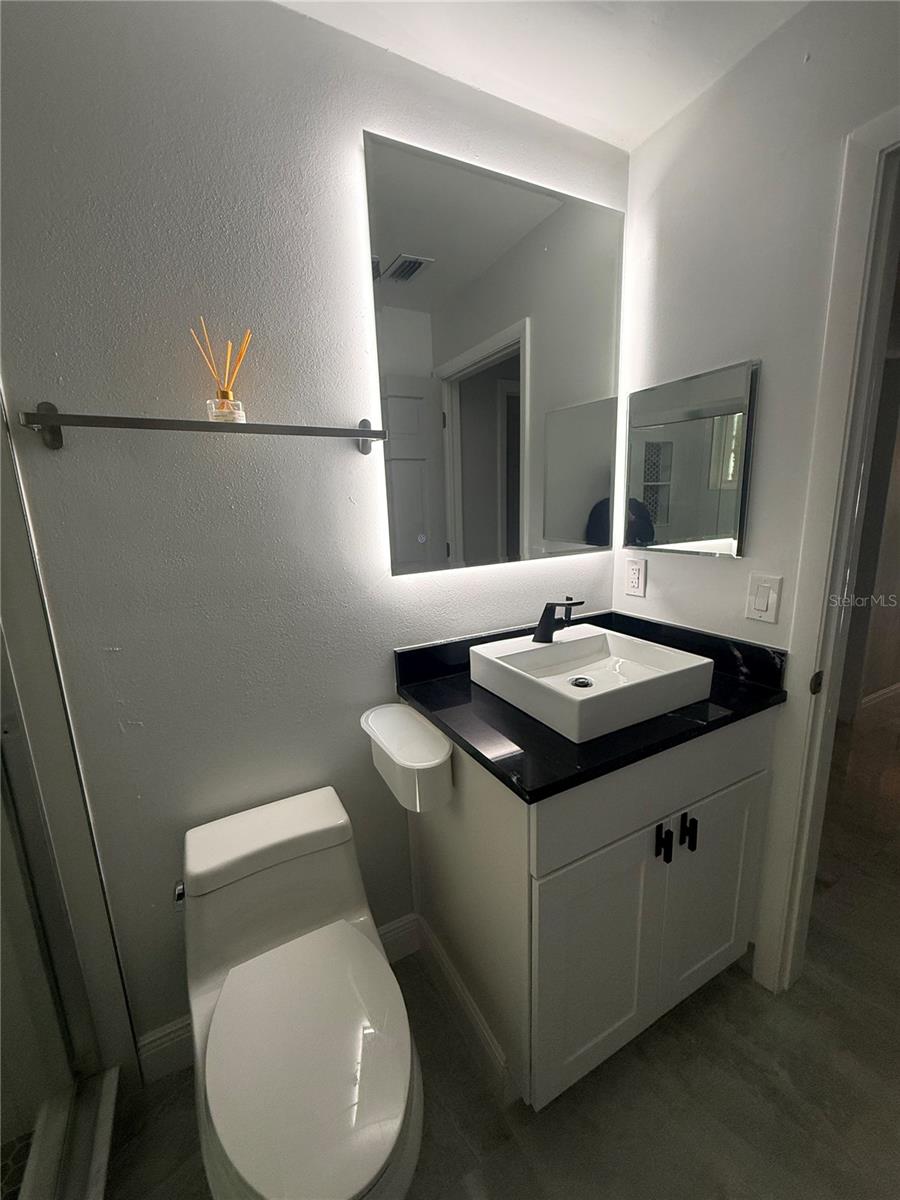 Image 47 of 61 For 6728 Islander Lane