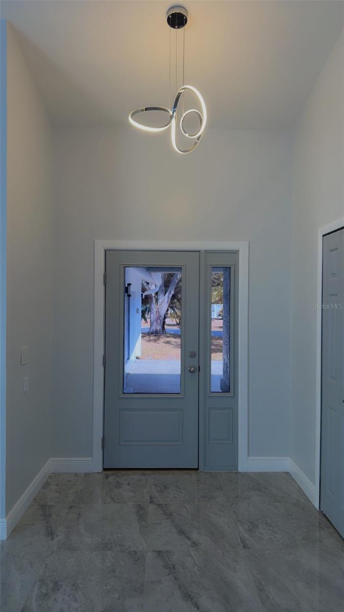 Image 6 of 61 For 6728 Islander Lane