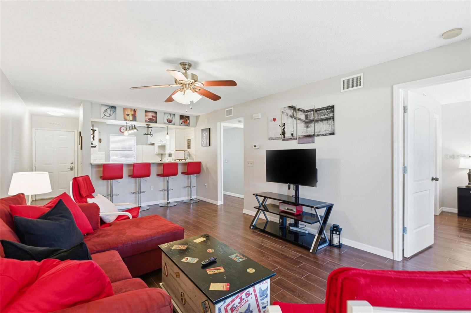 Image 15 of 49 For 3001 58th Avenue S 105