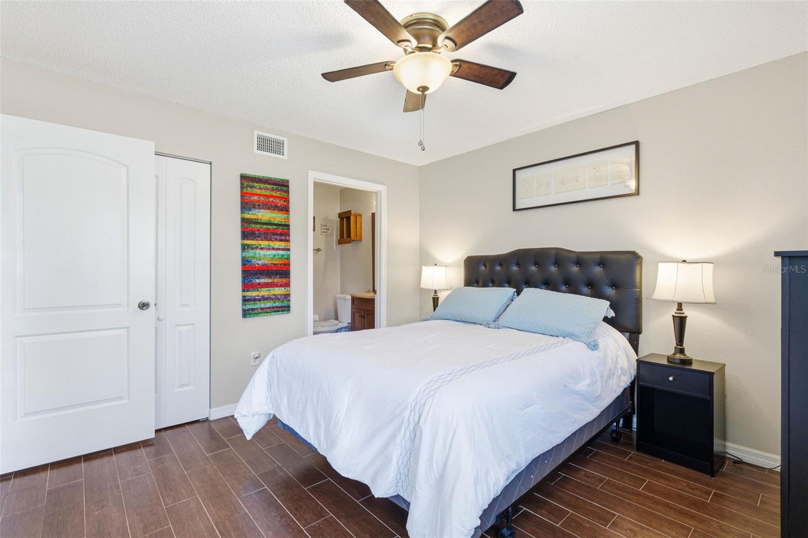 Image 17 of 49 For 3001 58th Avenue S 105