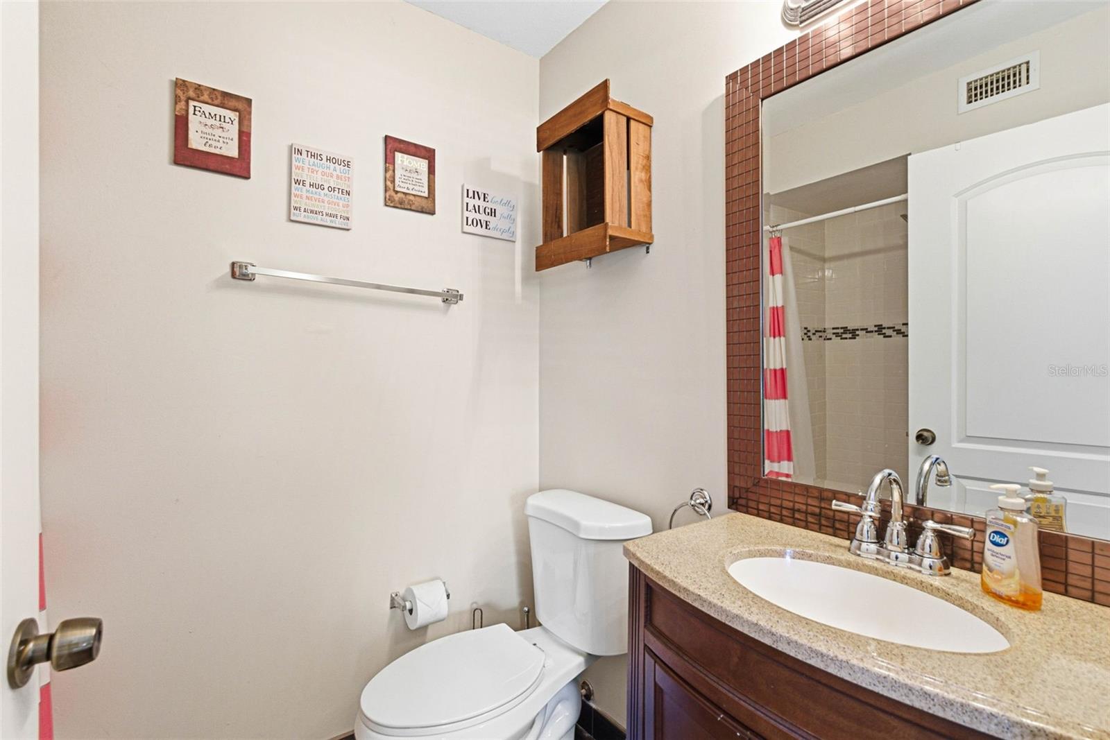 Image 21 of 49 For 3001 58th Avenue S 105