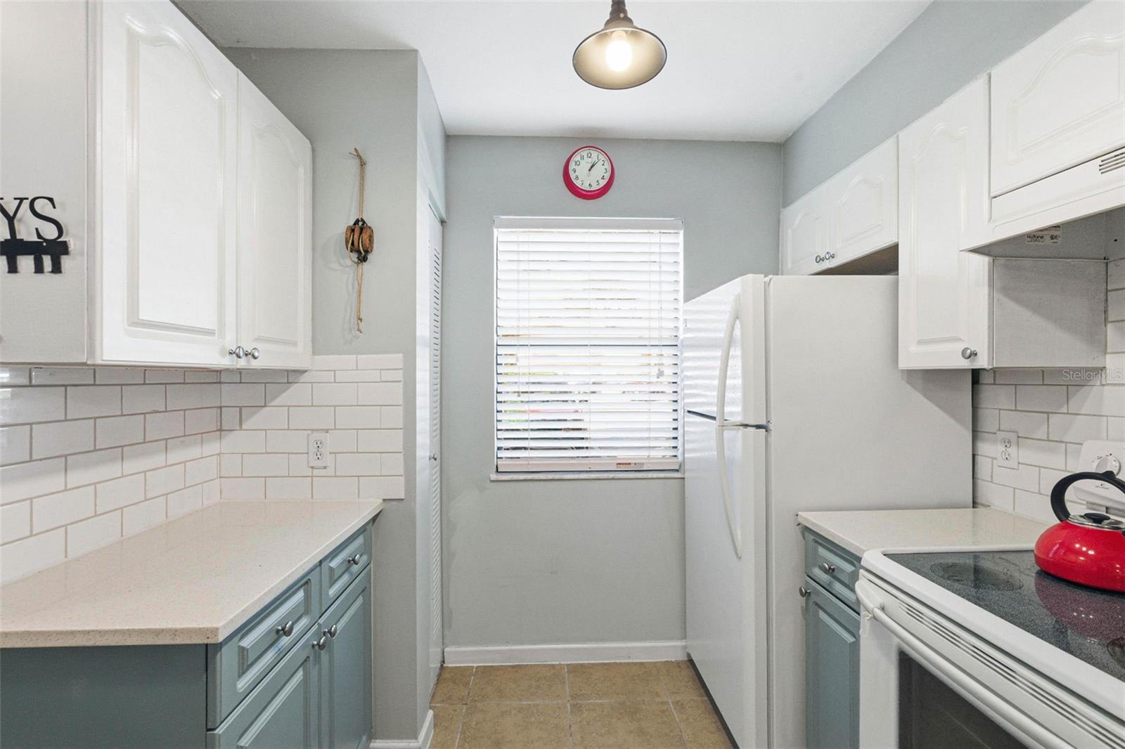 Image 6 of 49 For 3001 58th Avenue S 105