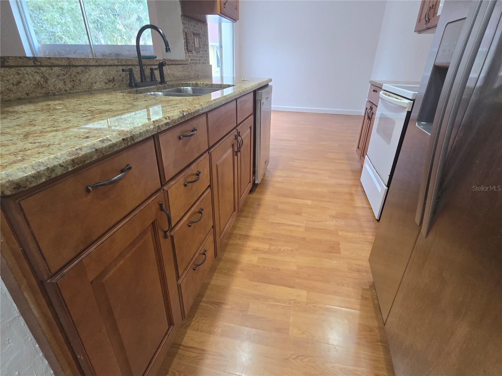 Image 13 of 36 For 4105 38th Avenue S F