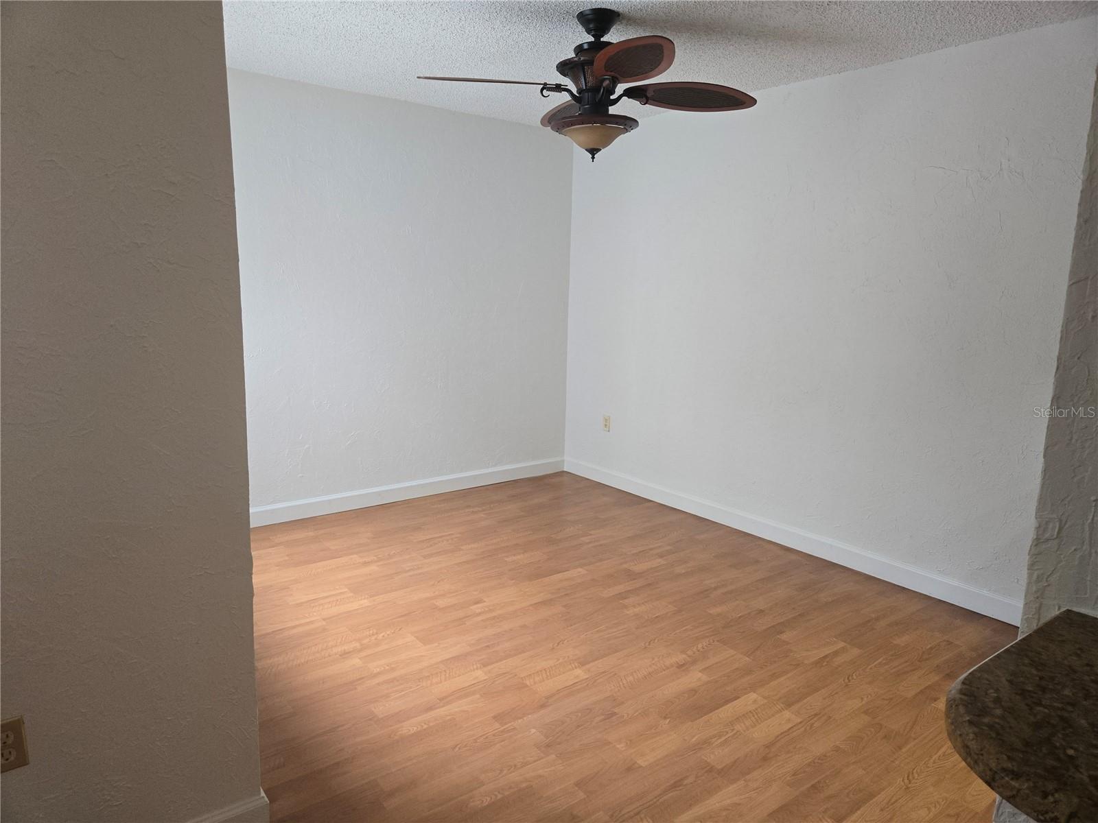 Image 14 of 36 For 4105 38th Avenue S F