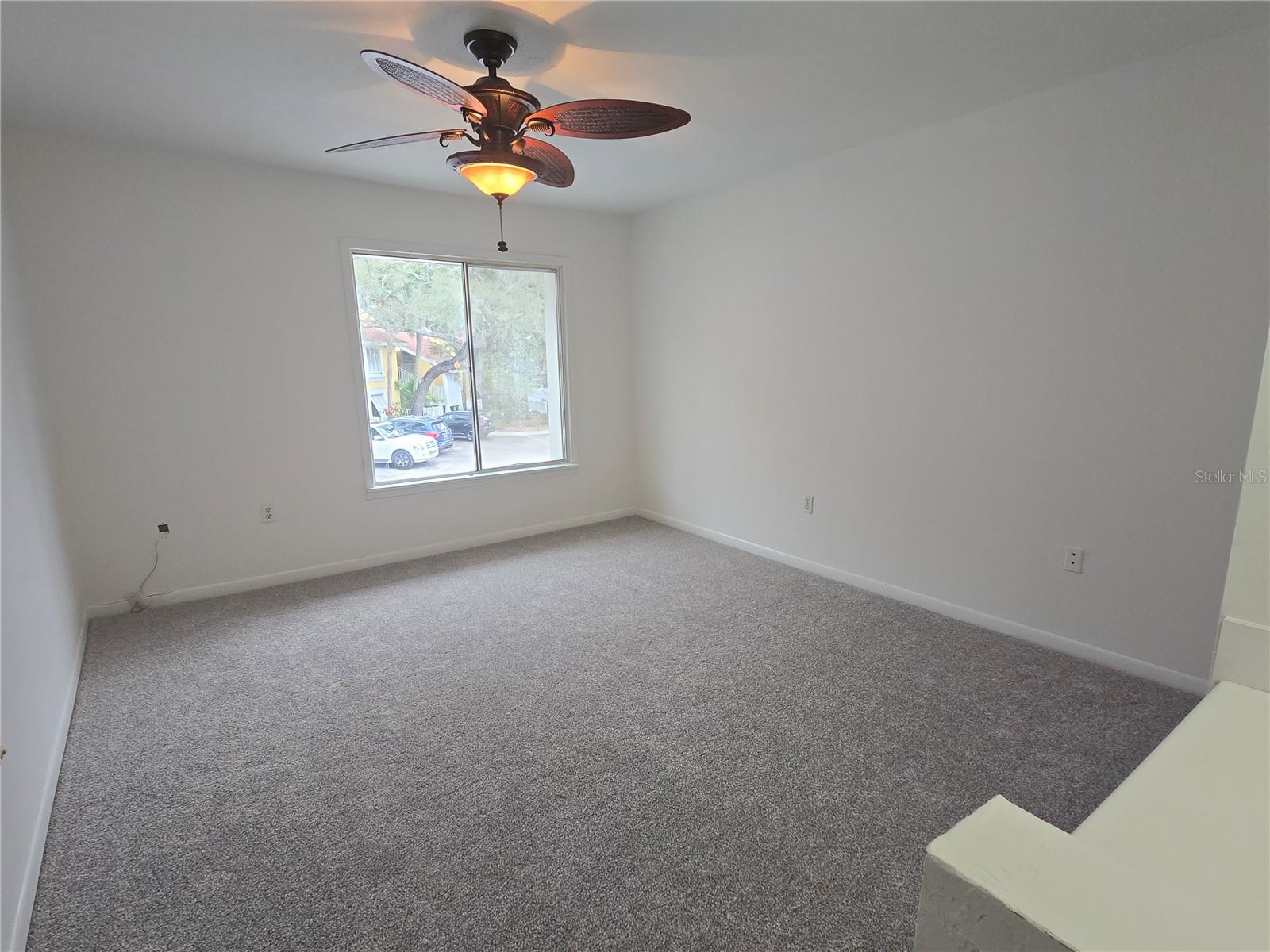 Image 17 of 36 For 4105 38th Avenue S F