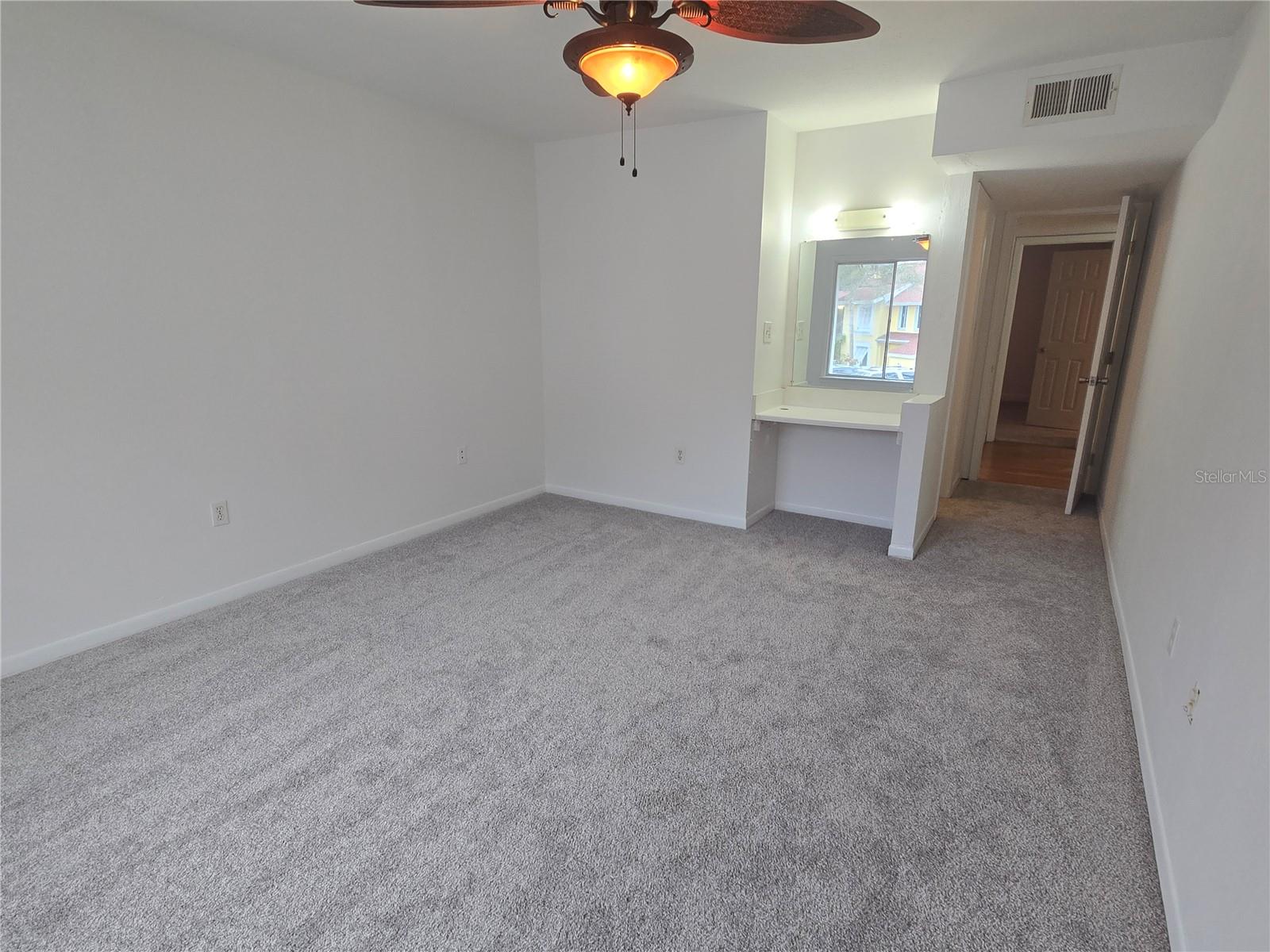 Image 18 of 36 For 4105 38th Avenue S F