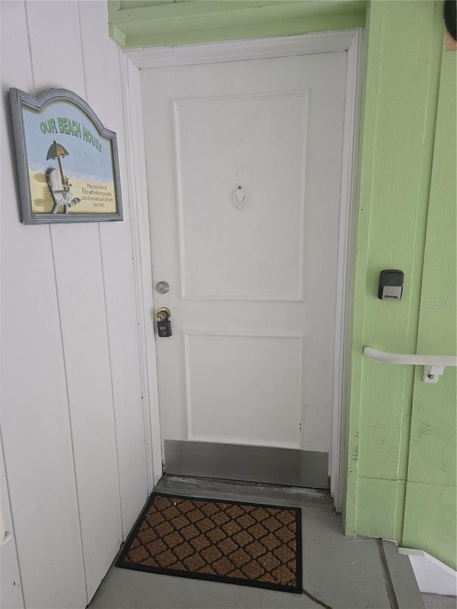 Image 31 of 36 For 4105 38th Avenue S F