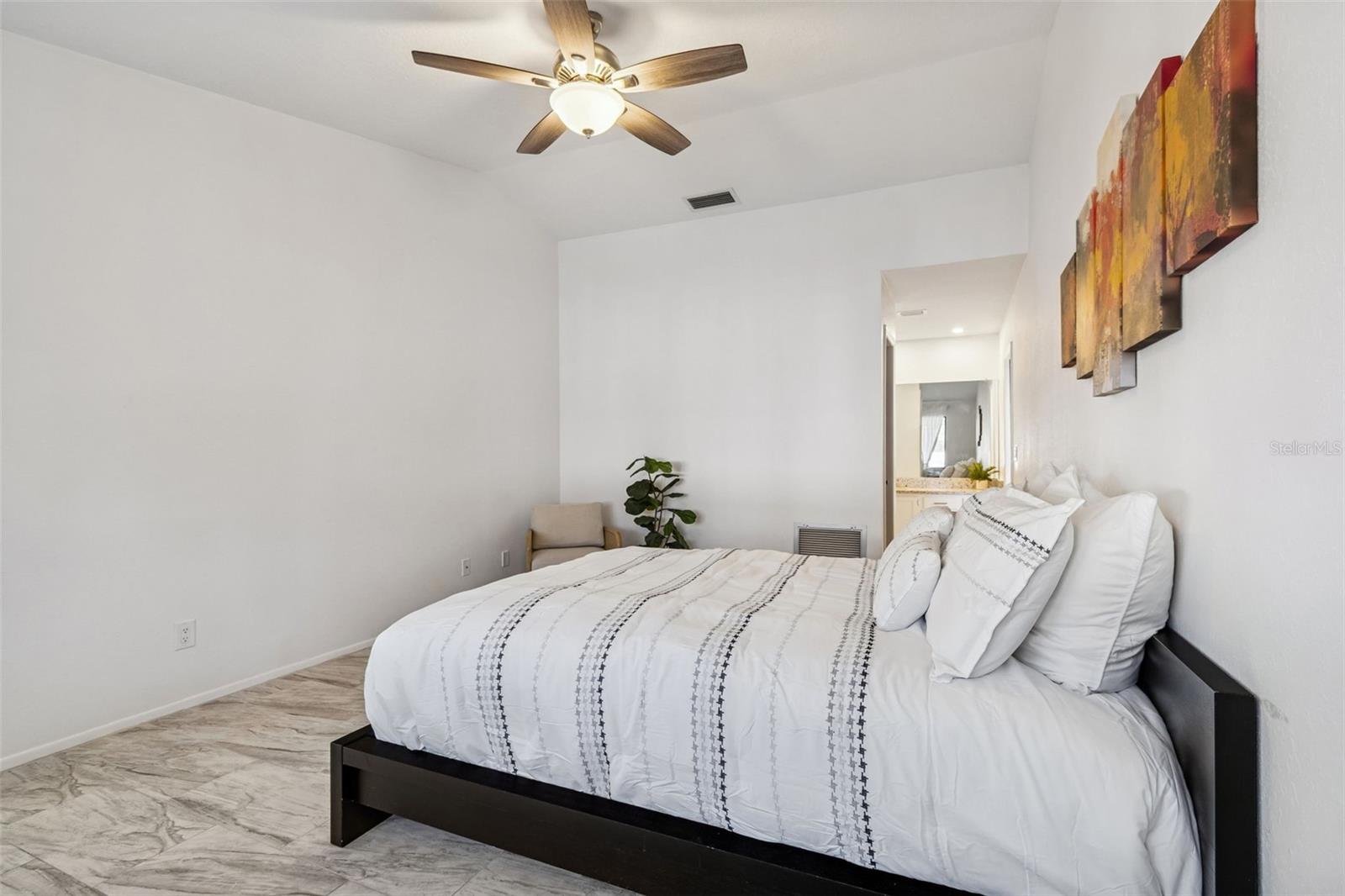 Image 12 of 59 For 14301 86th Avenue