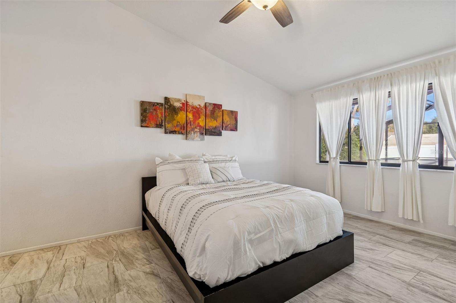 Image 14 of 59 For 14301 86th Avenue