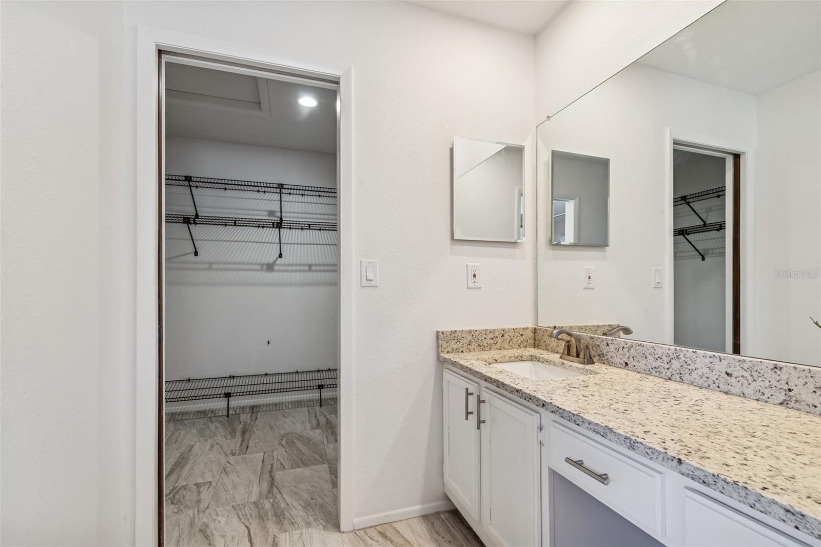 Image 16 of 59 For 14301 86th Avenue