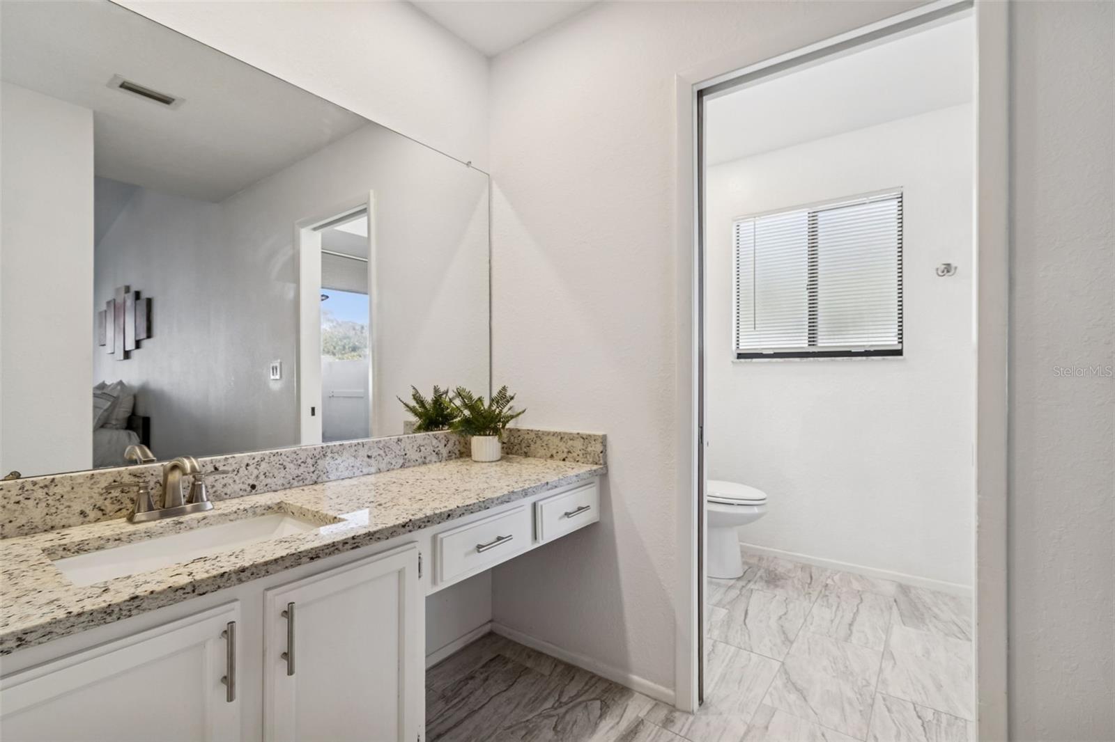 Image 19 of 59 For 14301 86th Avenue