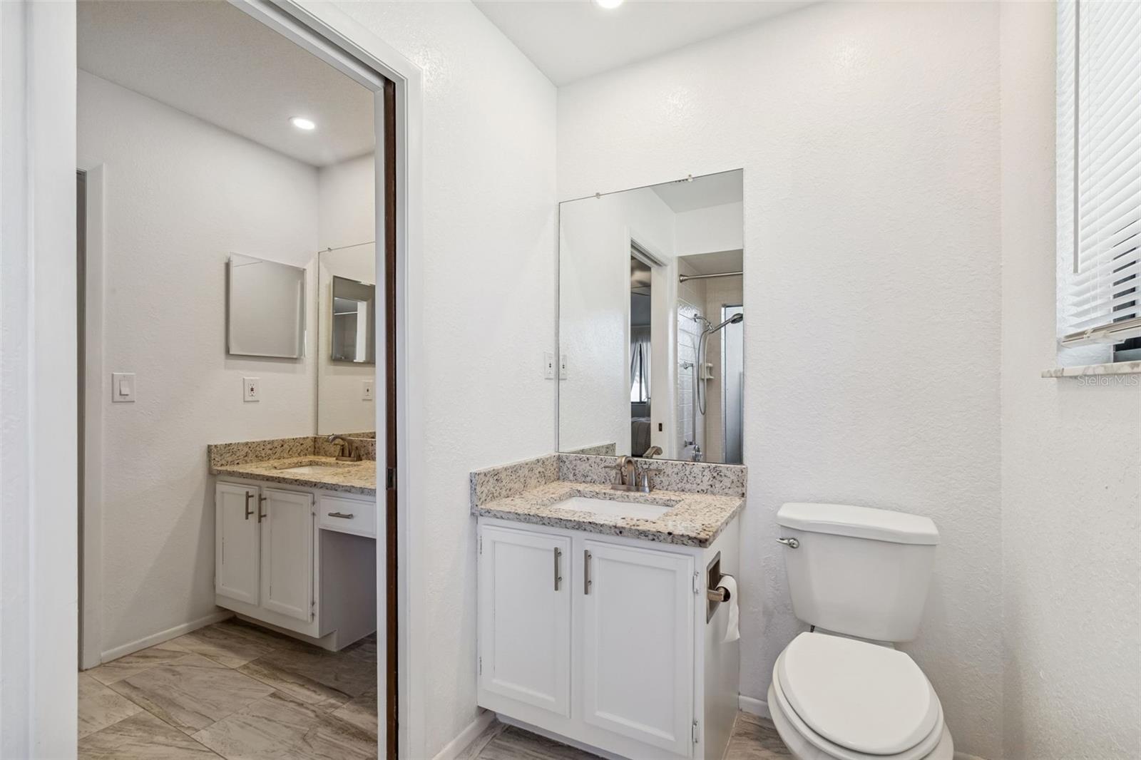 Image 22 of 59 For 14301 86th Avenue