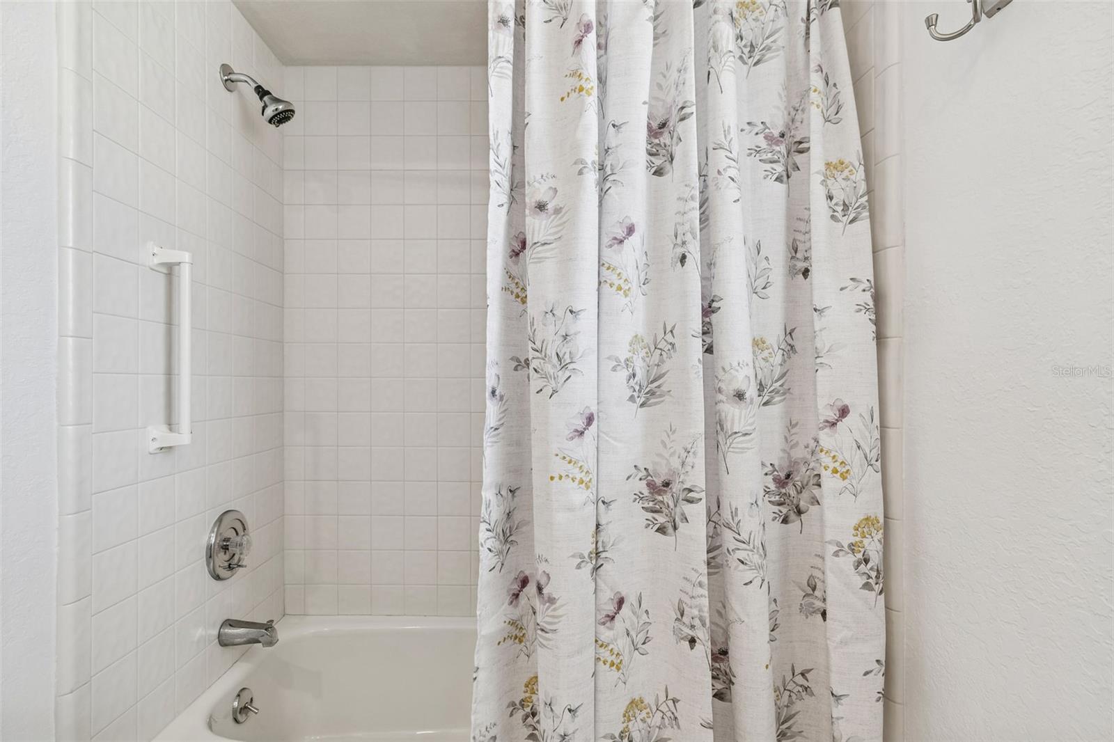 Image 46 of 59 For 14301 86th Avenue