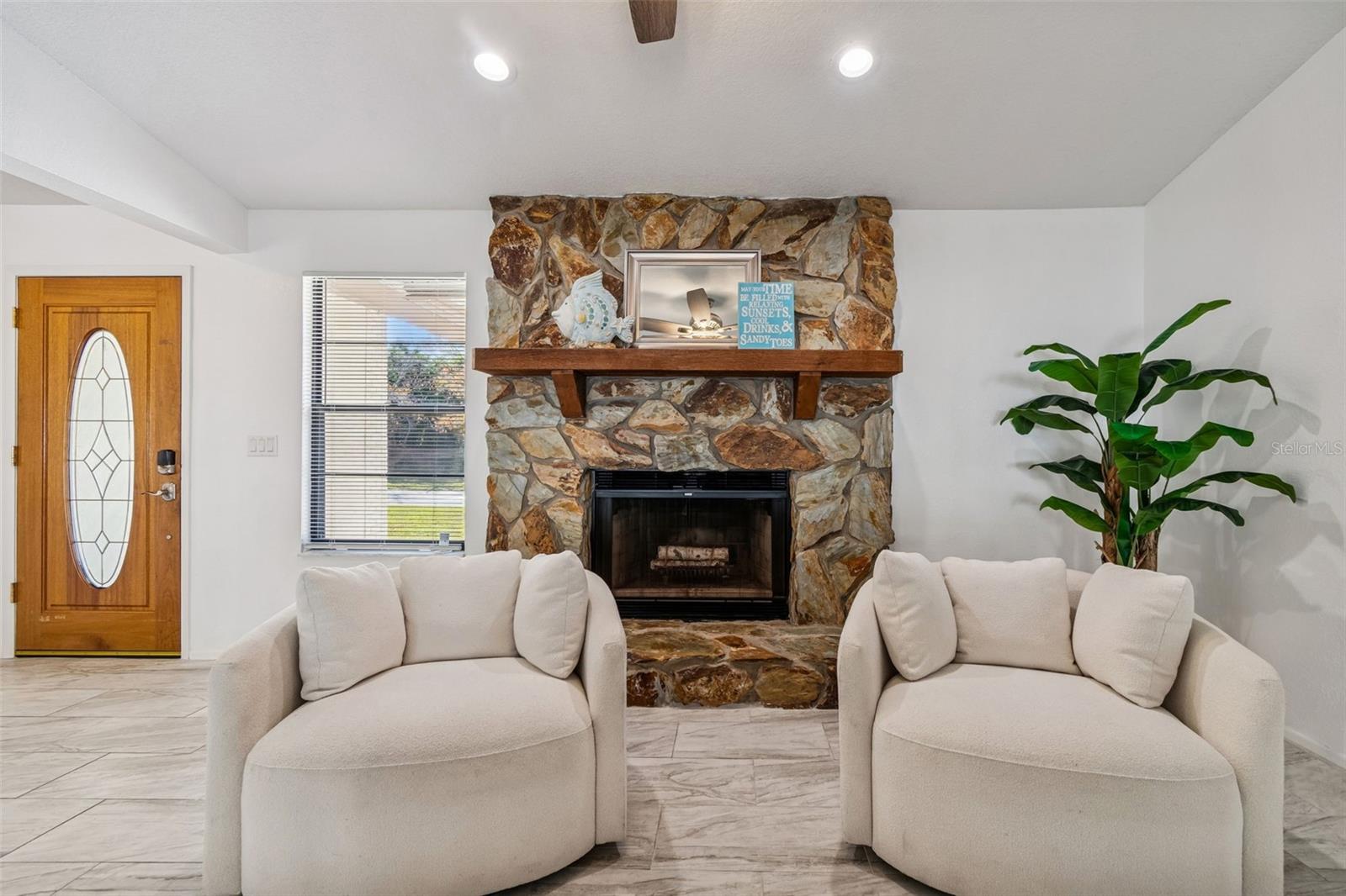 Image 9 of 59 For 14301 86th Avenue