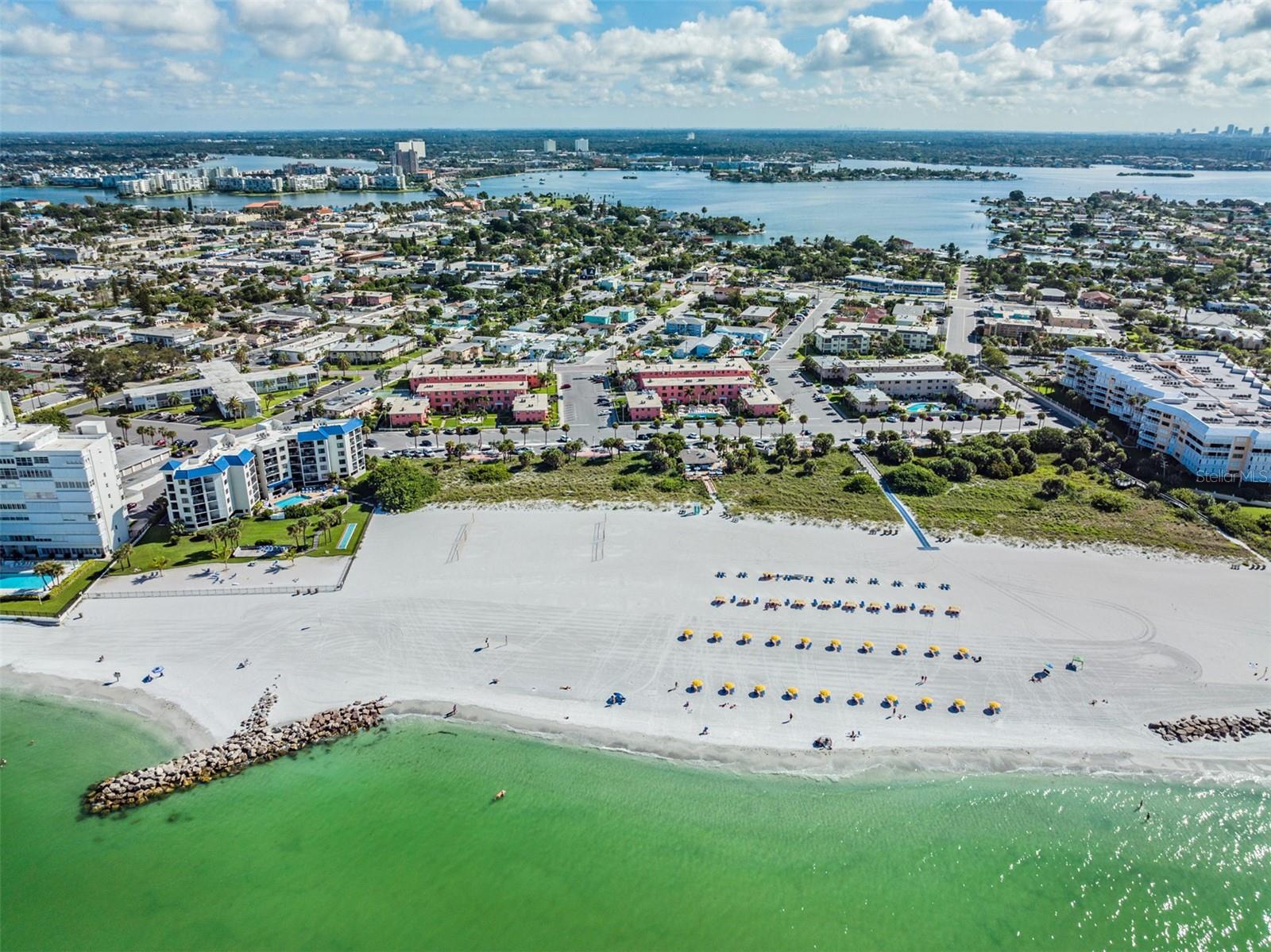 Image 15 of 42 For 6800 Sunset Way 508