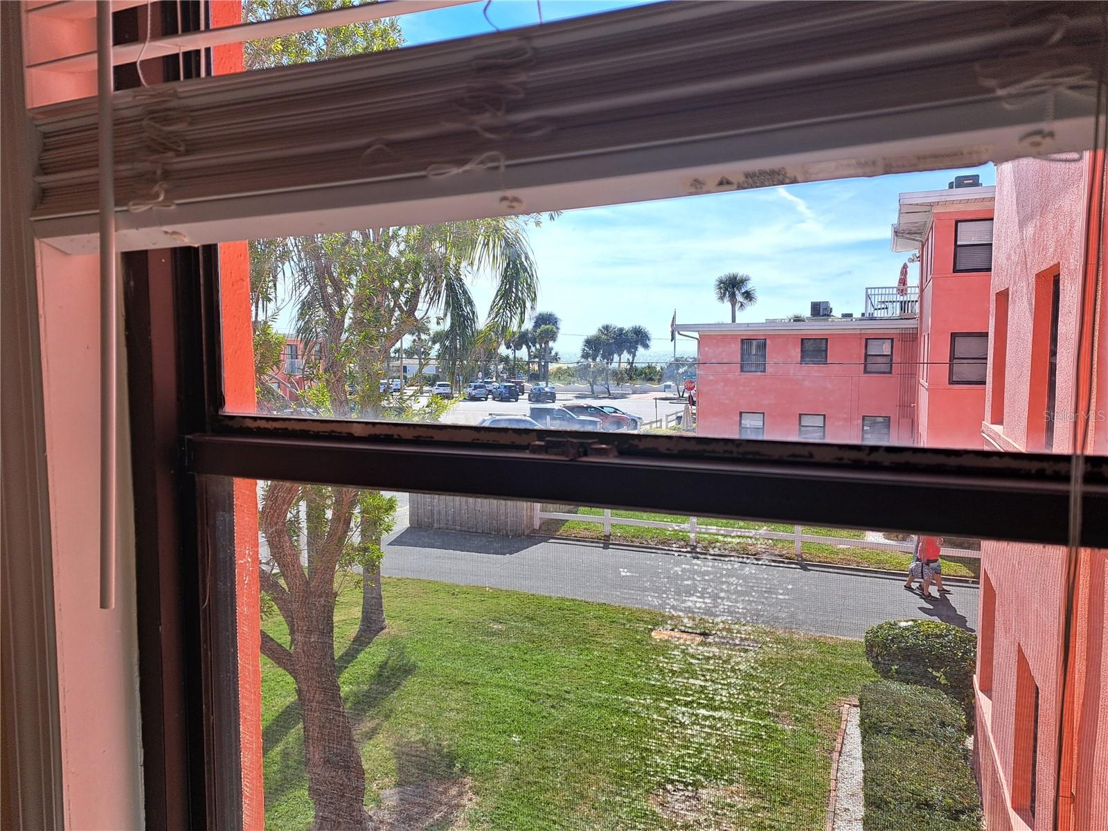 Image 33 of 42 For 6800 Sunset Way 508