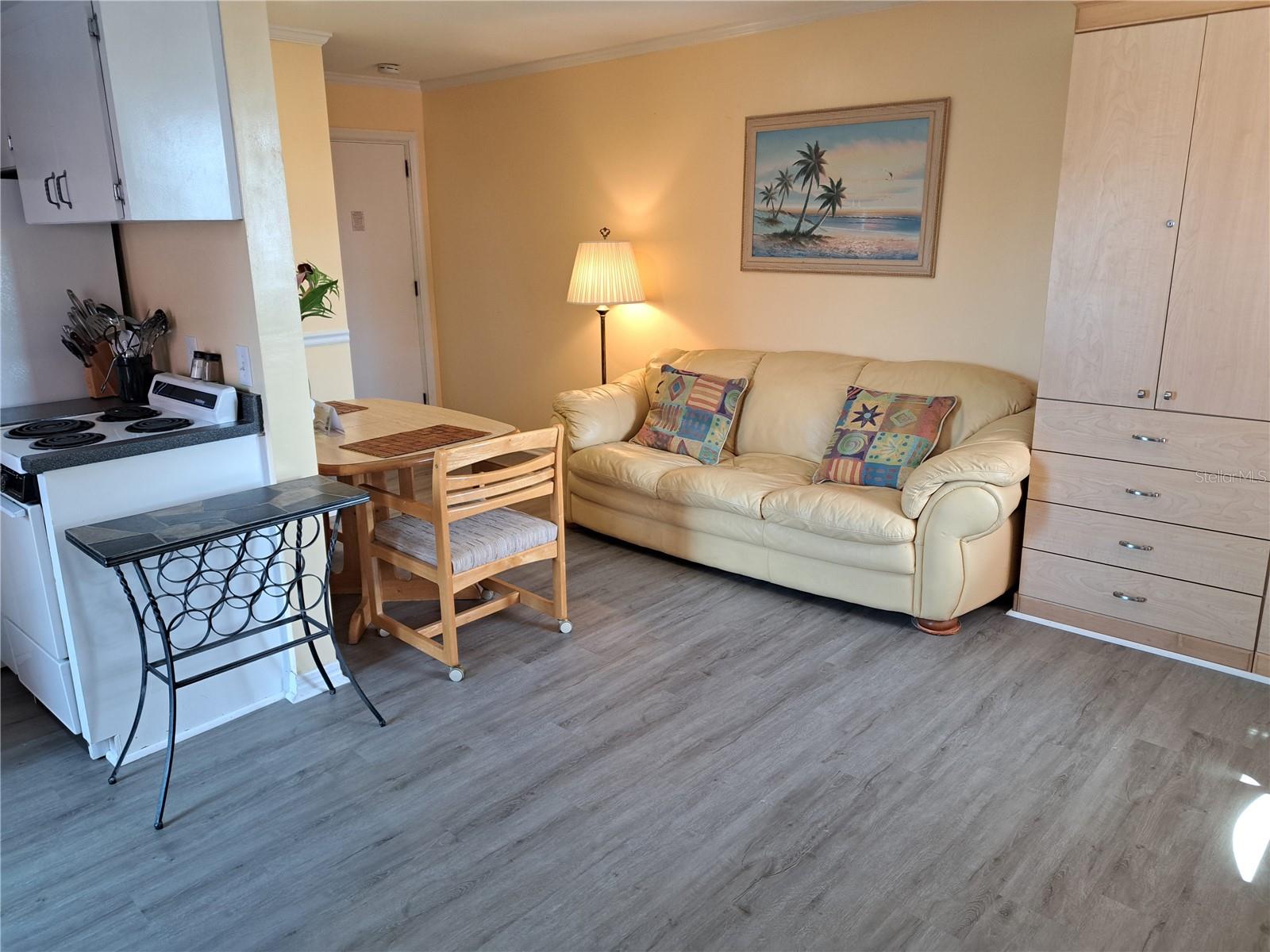 Image 36 of 42 For 6800 Sunset Way 508