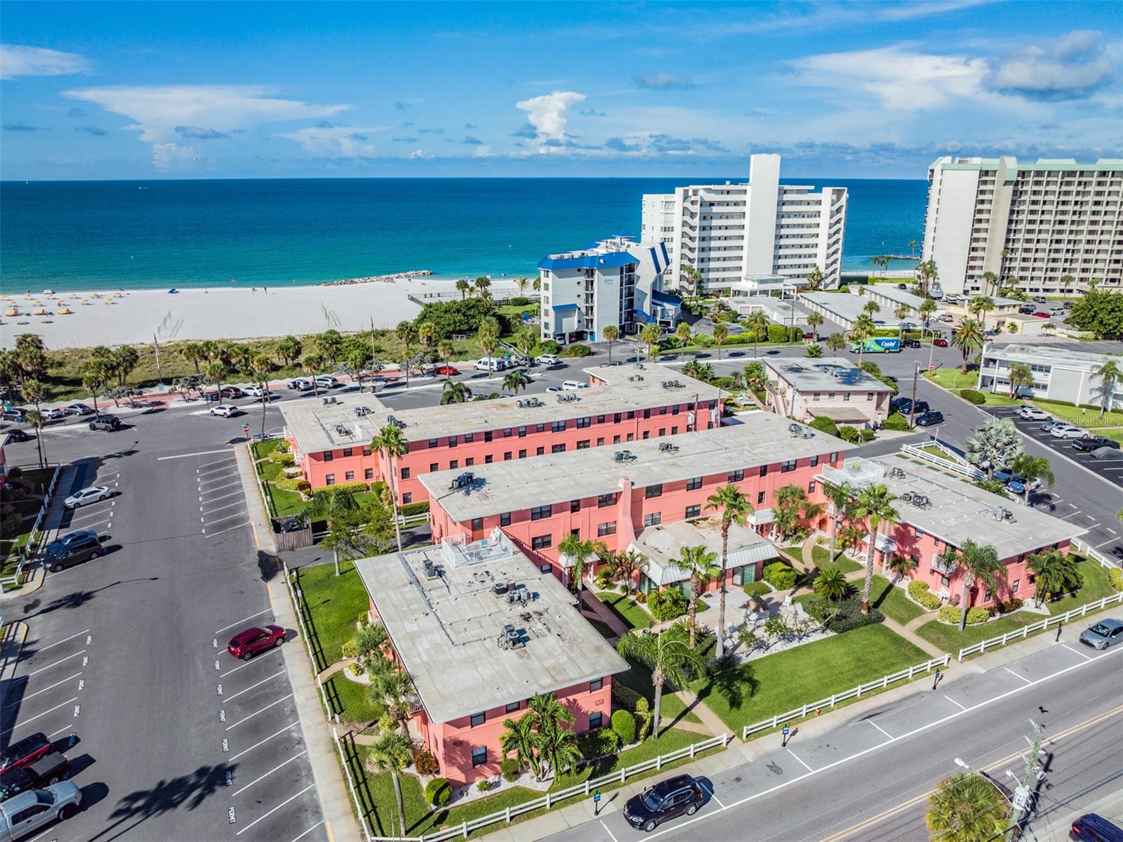 Image 4 of 42 For 6800 Sunset Way 508