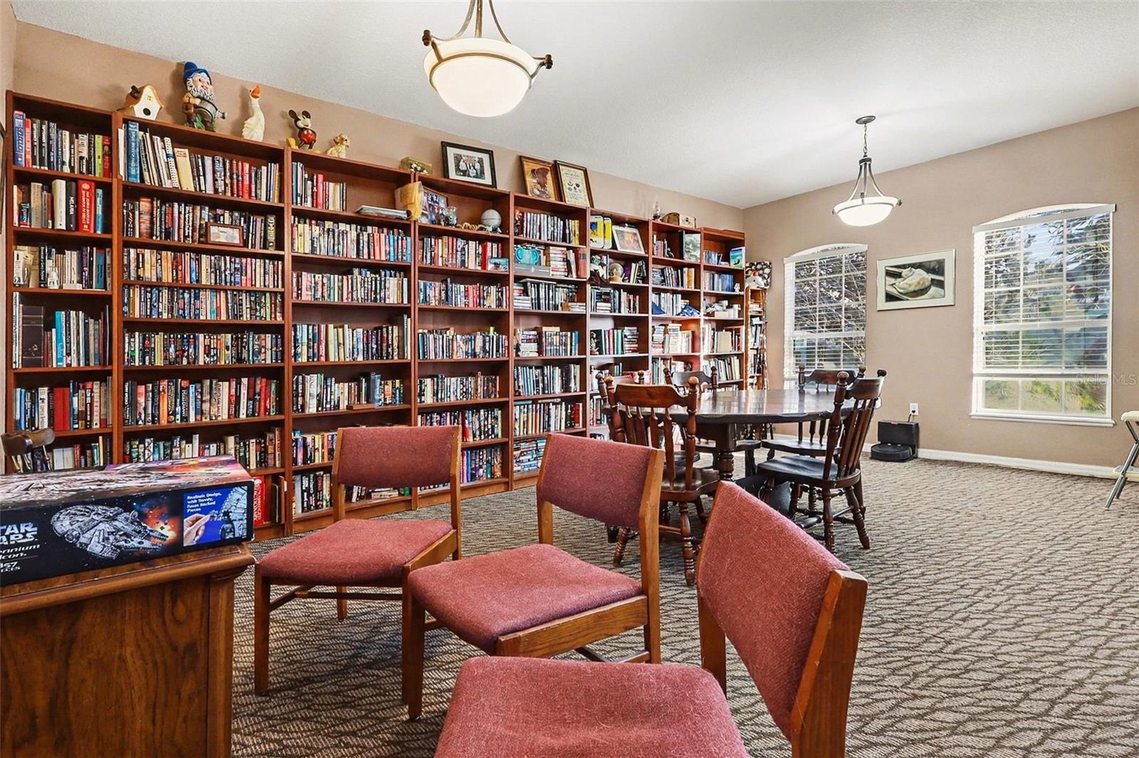 Image 10 of 44 For 1470 Shorewood Drive