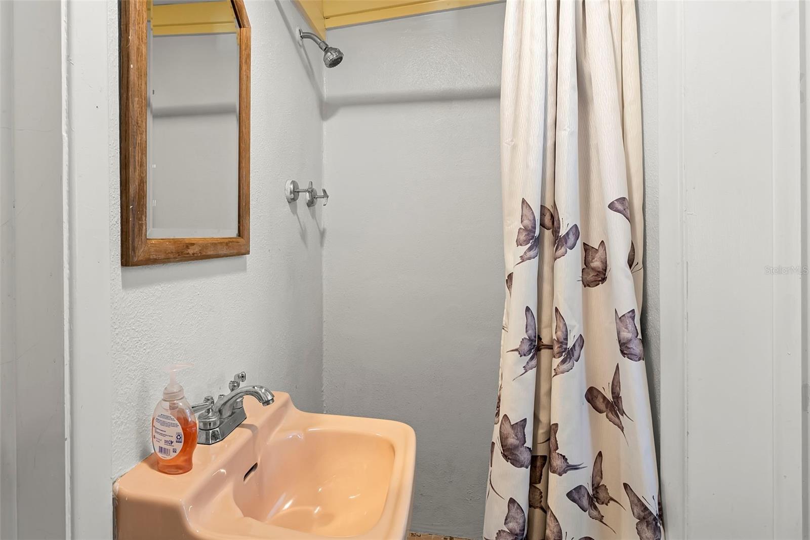 Image 15 of 28 For 1009 San Remo Avenue