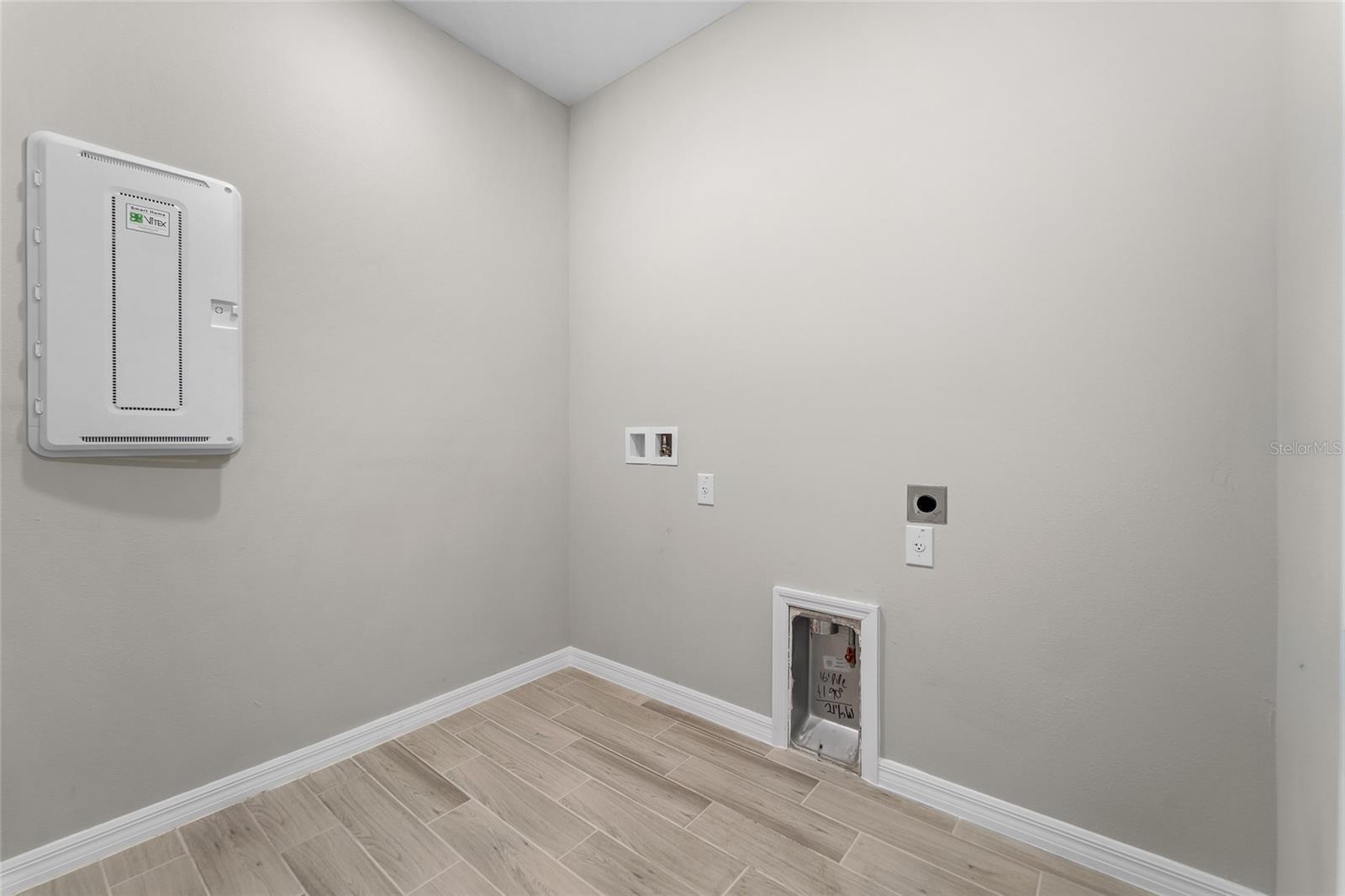 Image 13 of 55 For 2347 Overfalls Place