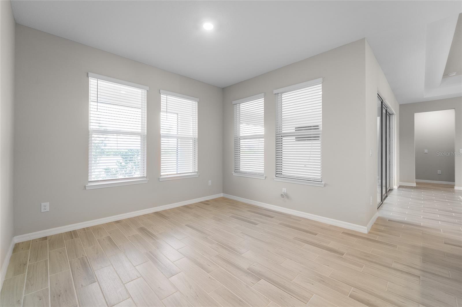 Image 7 of 55 For 2347 Overfalls Place