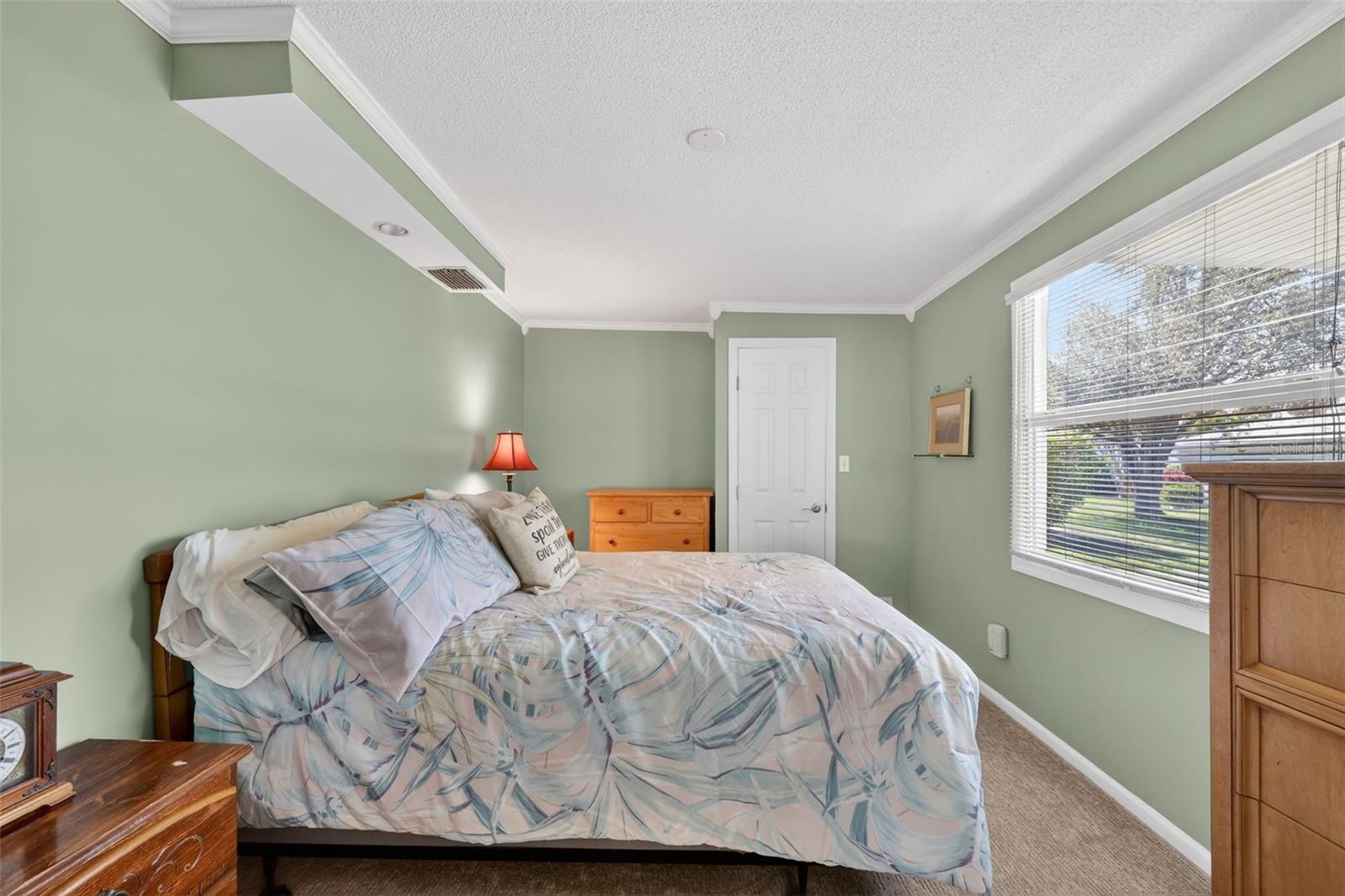 Image 26 of 43 For 9208 142nd Street