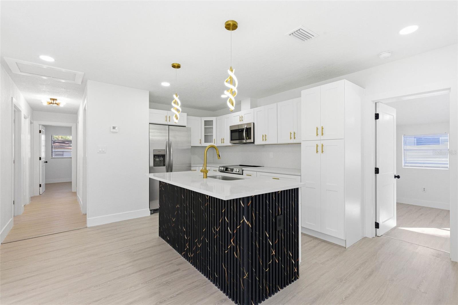 Image 15 of 58 For 3416 Jean Street