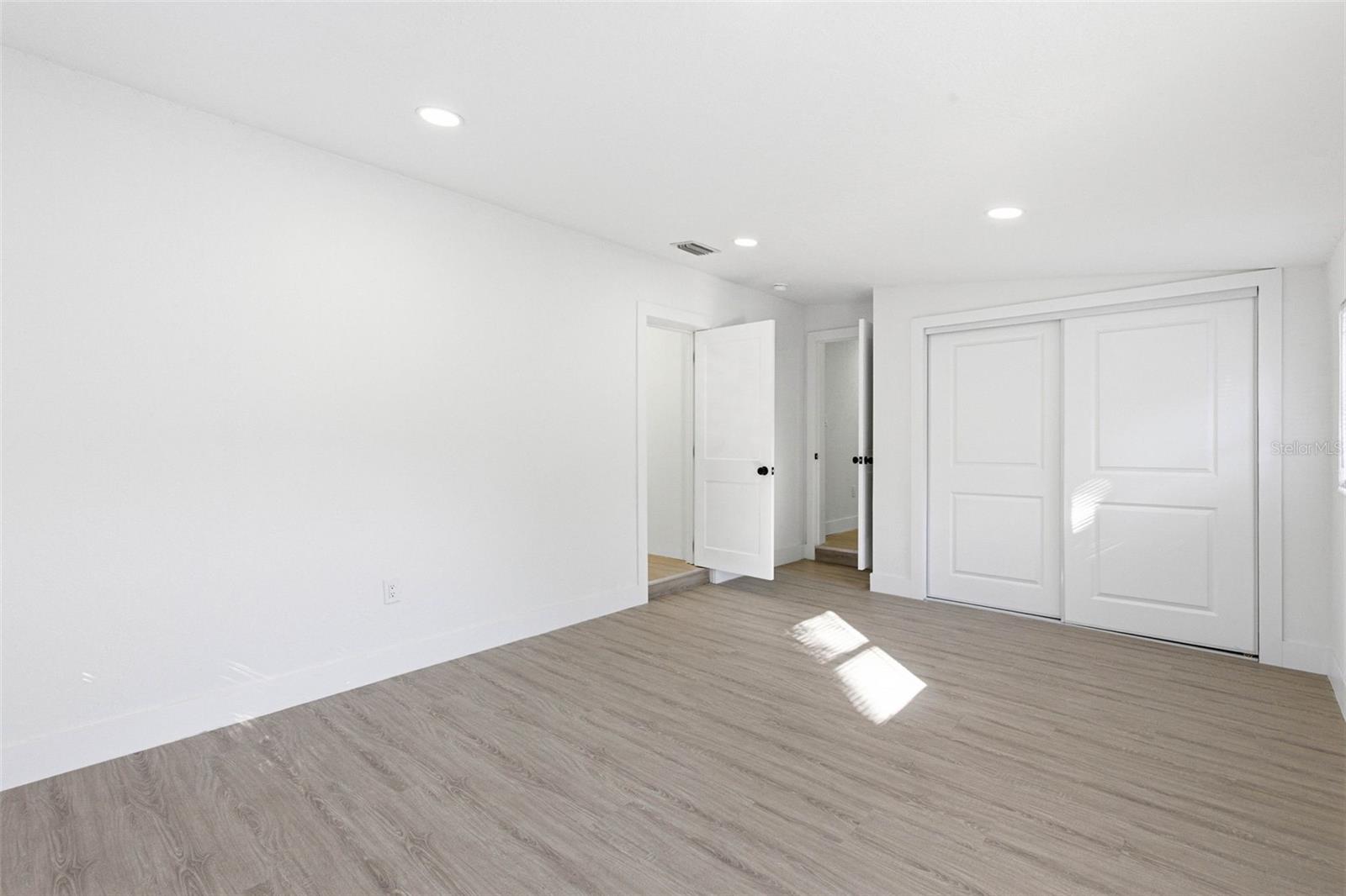 Image 20 of 58 For 3416 Jean Street