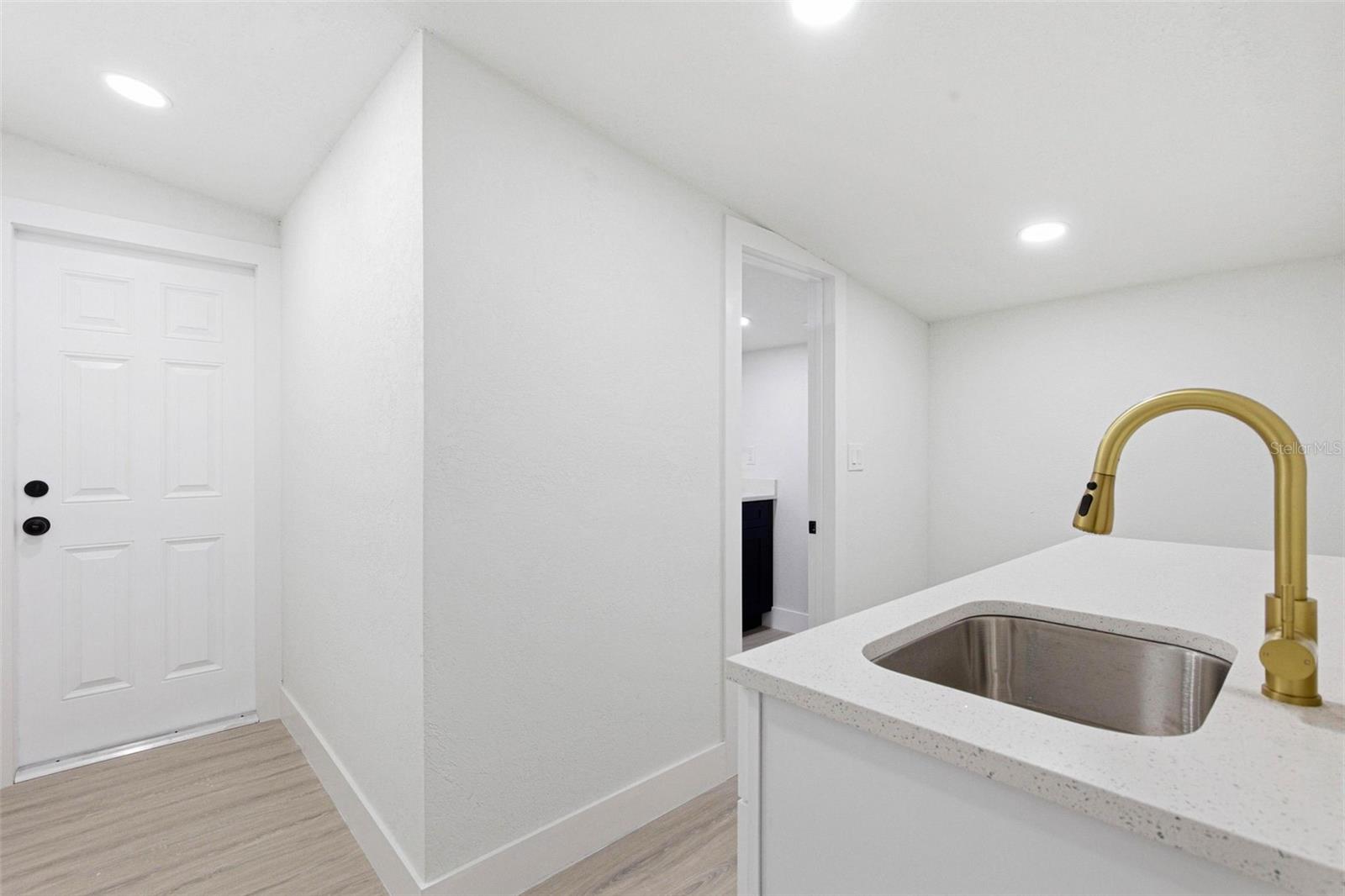 Image 22 of 58 For 3416 Jean Street